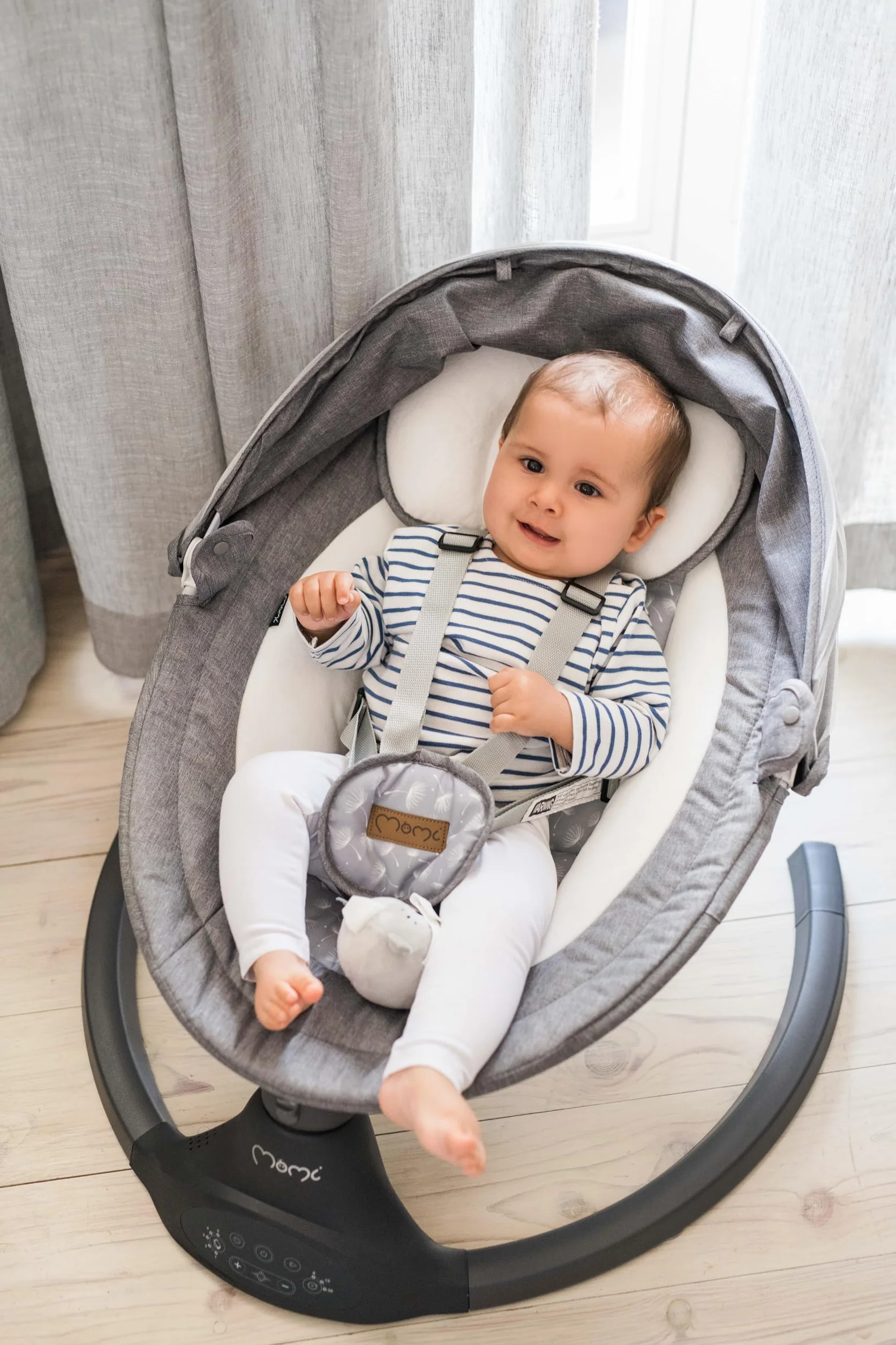 MoMi KENANI Sdraietta per bambini pieghevole 9 kg telecomando Bluetooth cintura sicurezza 5 punti