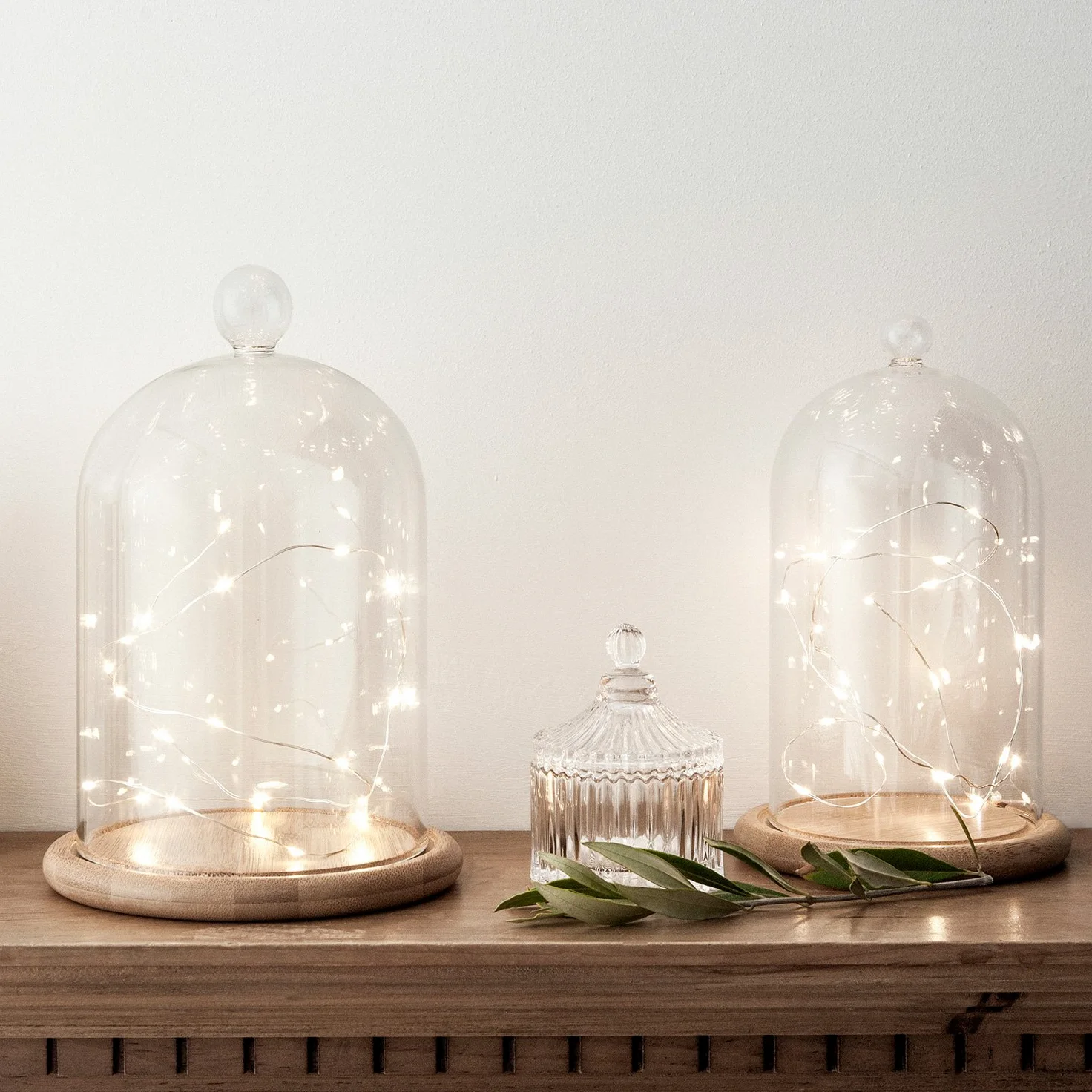 Lights4fun - Set di 10 Fili di 20 Micro LED Bianco Caldo a Pile su Cavo Metallico