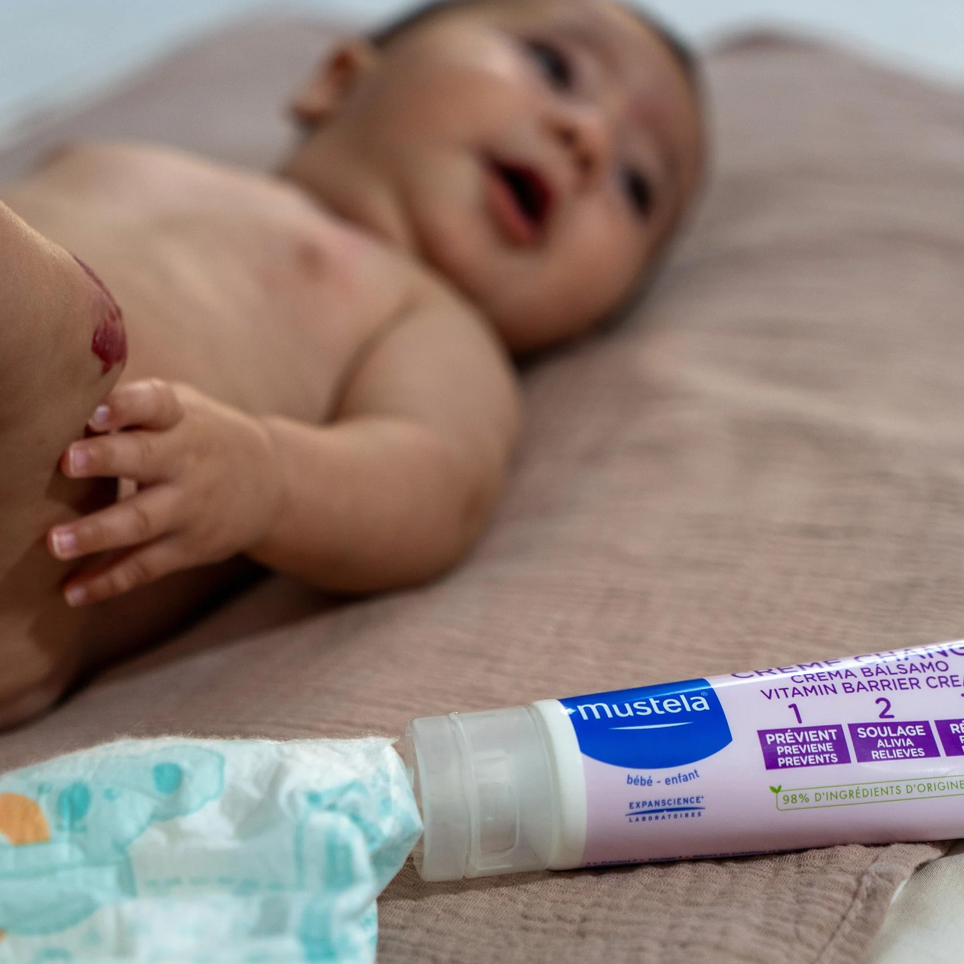 Mustela Pasta Cambio Crema Pannolino con Perseose d'Avocado BIO 150ml - Previene e Lenisce Arrossamenti 98% Ingredienti Naturali