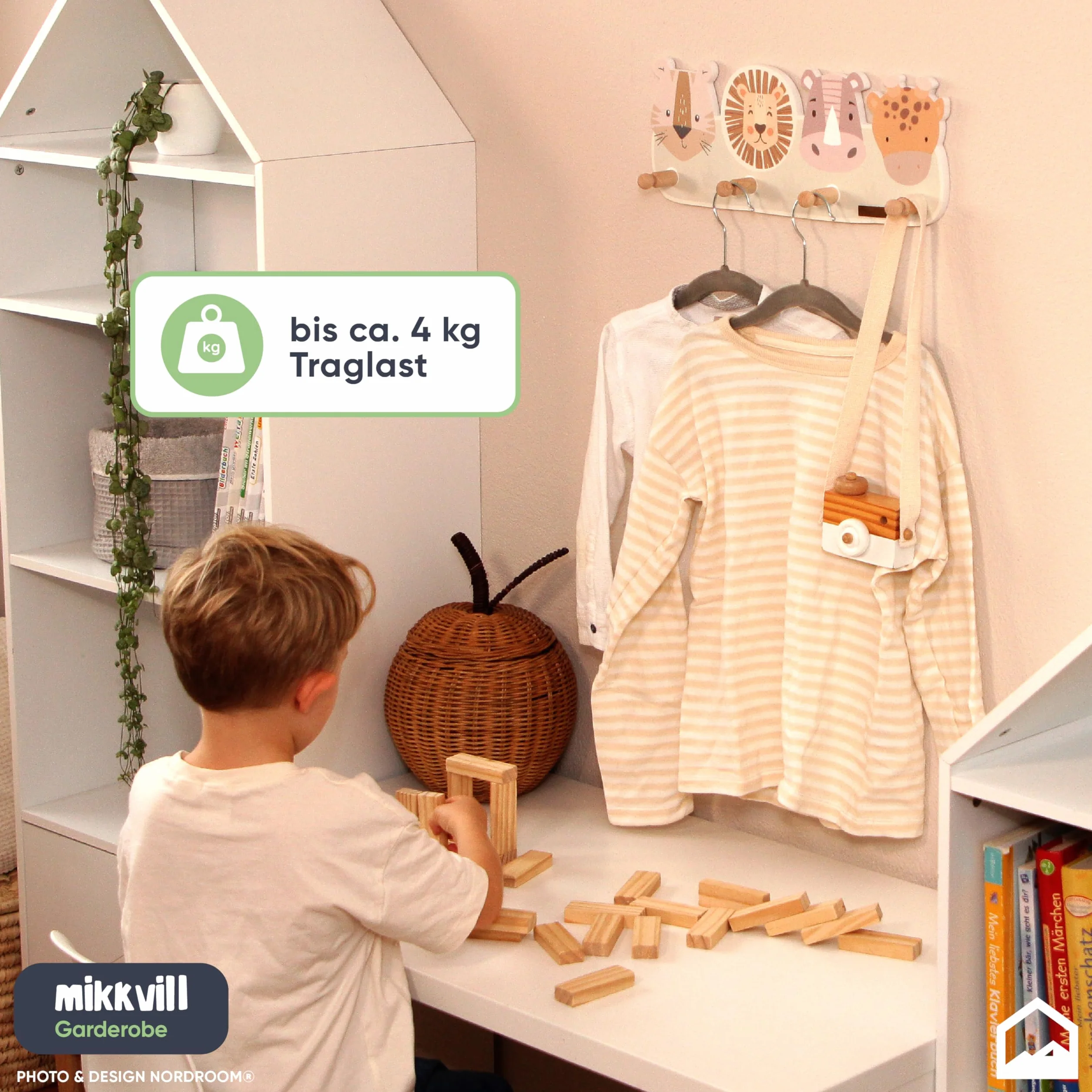 Mikkvill Armadietto per bambino con 4 ganci Appendiabiti da parete in legno motivi animali
