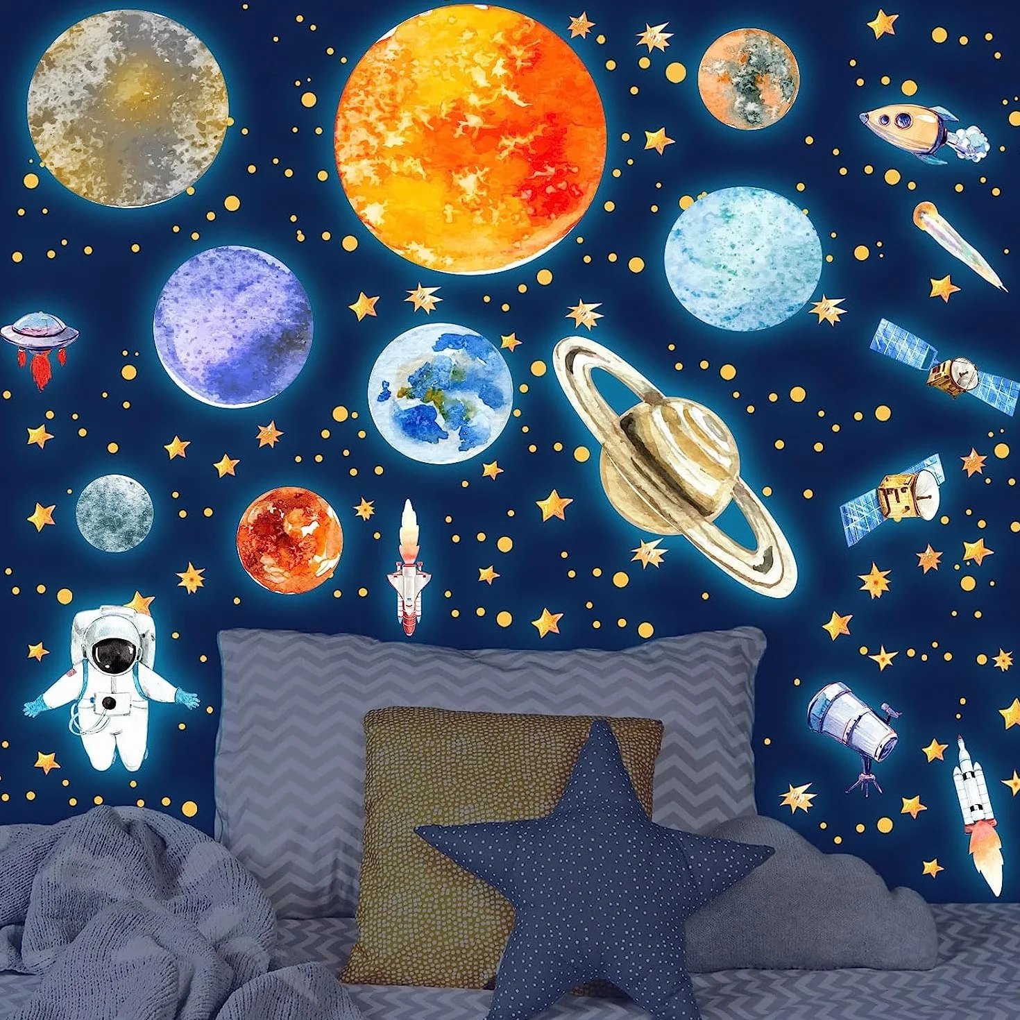 Adesivi da Parete Fluorescenti Stelle Astronauta Pianeta Spazio Murali Sistema Solare Decorazione Camera Bambini Blu