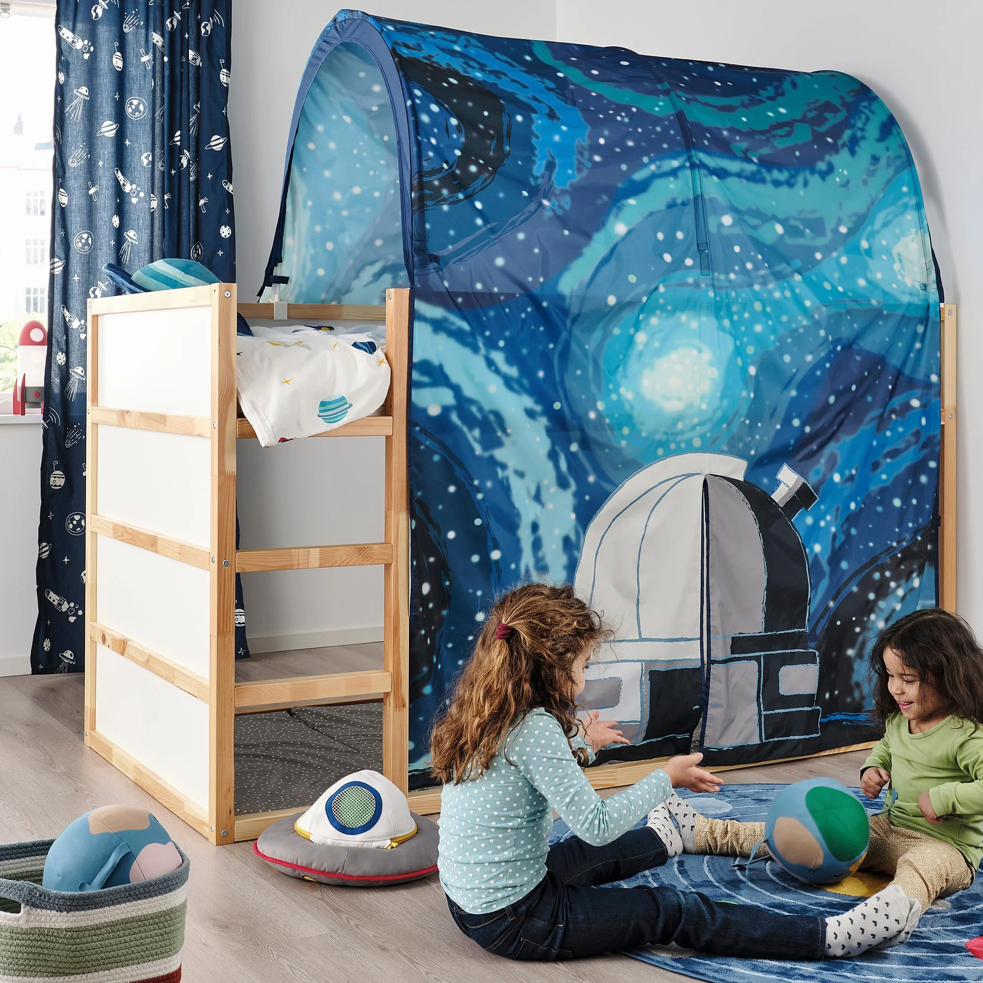 Tenda da letto Kura spazio blu