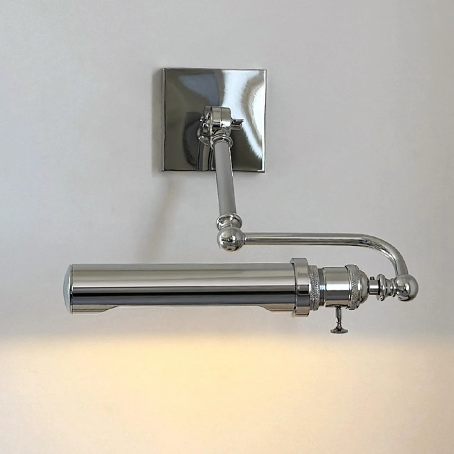 Lampadari da bagno Morden, luci di cortesia cromate for specchio, applique da parete con braccio oscillante regolabile con interruttore, lampada da parete for interni in stile Bauhaus