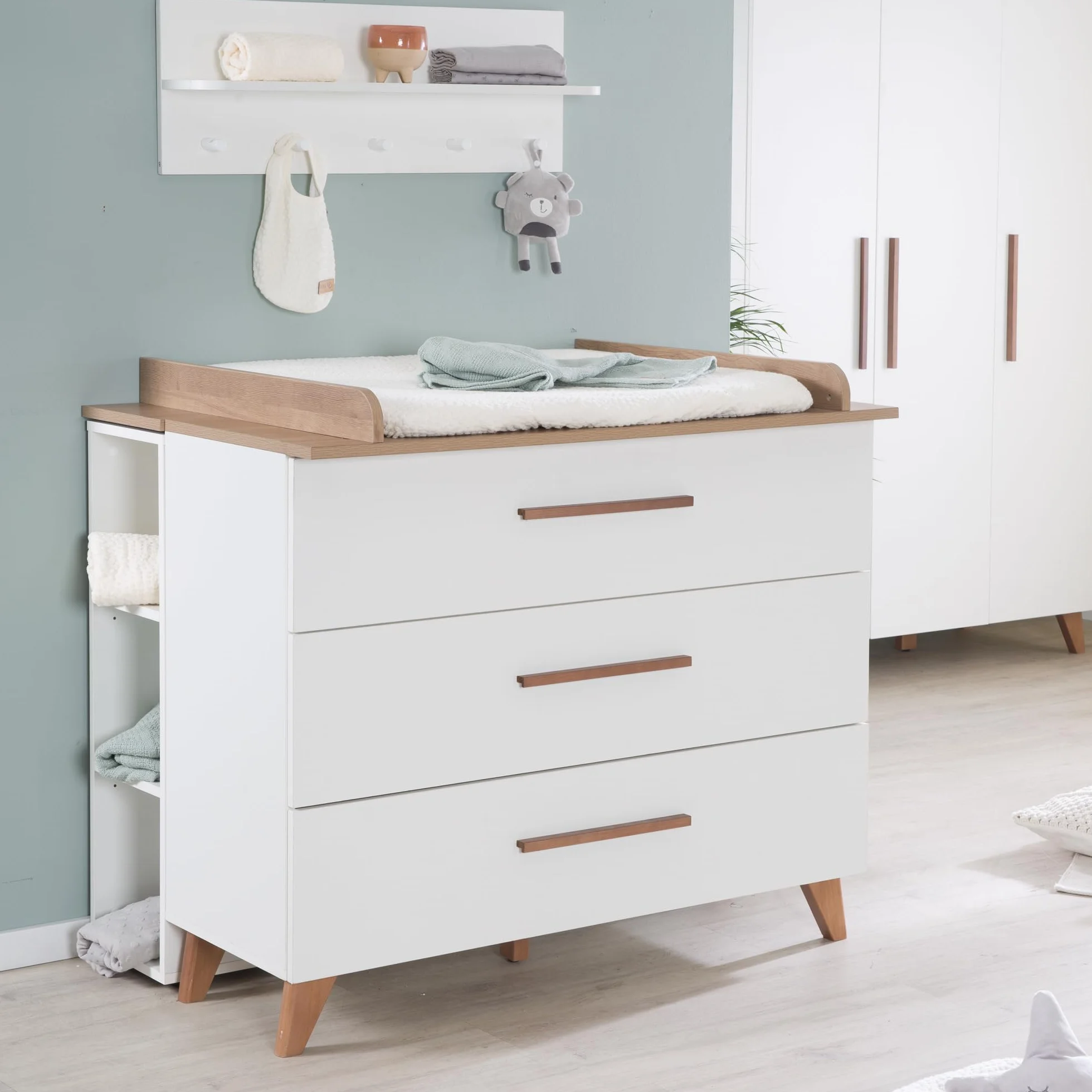 roba Set per cameretta bambini 3 pezzi Lettino 70x140 cm convertibile fasciatoio 3 cassetti armadio bambini Maniglie piedi legno massello Bianco rovere scuro