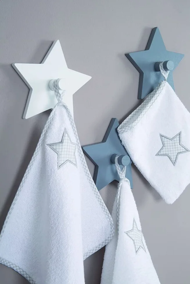 roba Set 3 Ganci da Parete Little Stars - Appendiabiti a Forma di Stella per Camera Bambini - Legno Laccato Bianco e Grigio