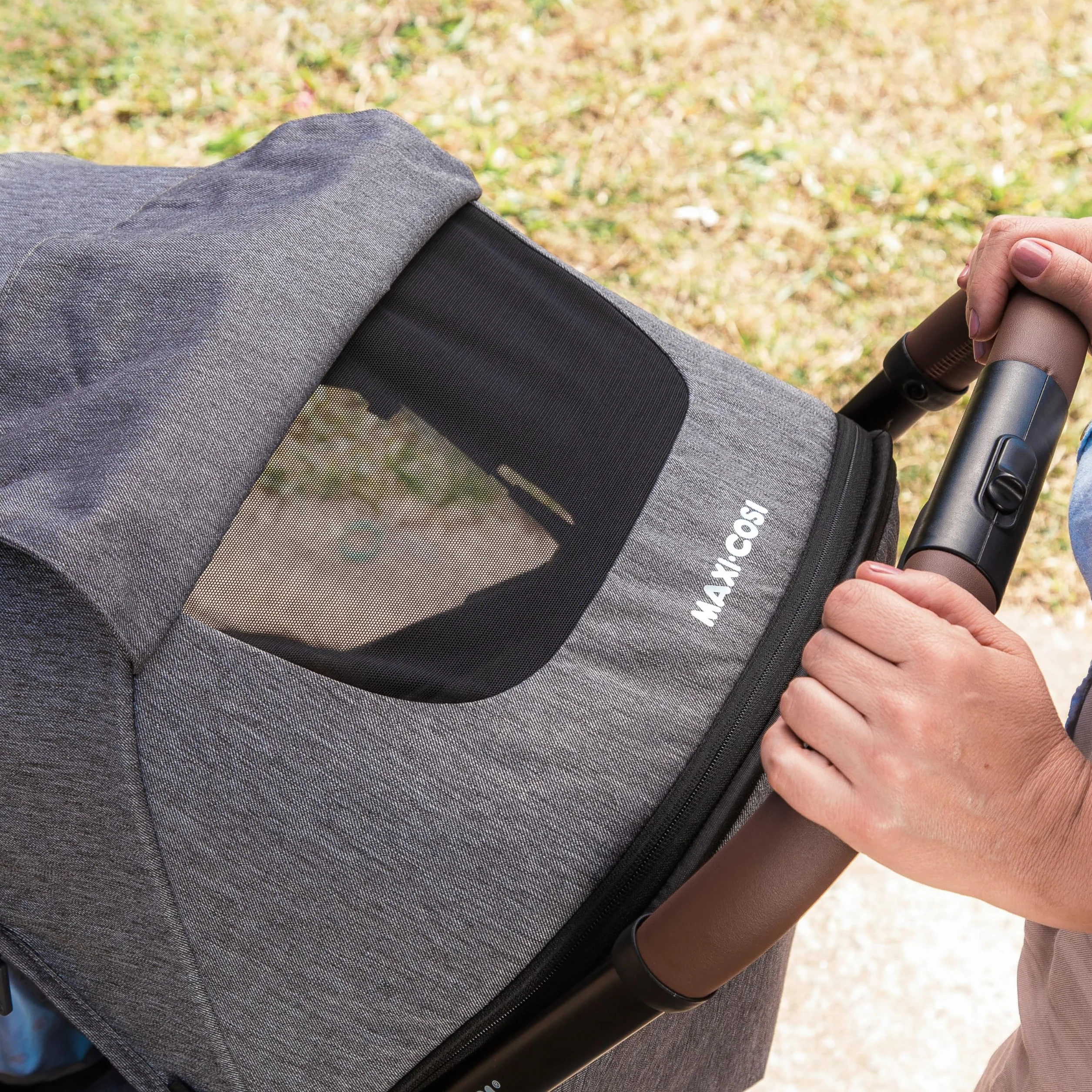 Maxi-Cosi Eva3 Passeggino Leggero Compatto 0-4 anni 22 kg Reclinabile 3 Posizioni Chiusura Automatica Tracolla Select Grey