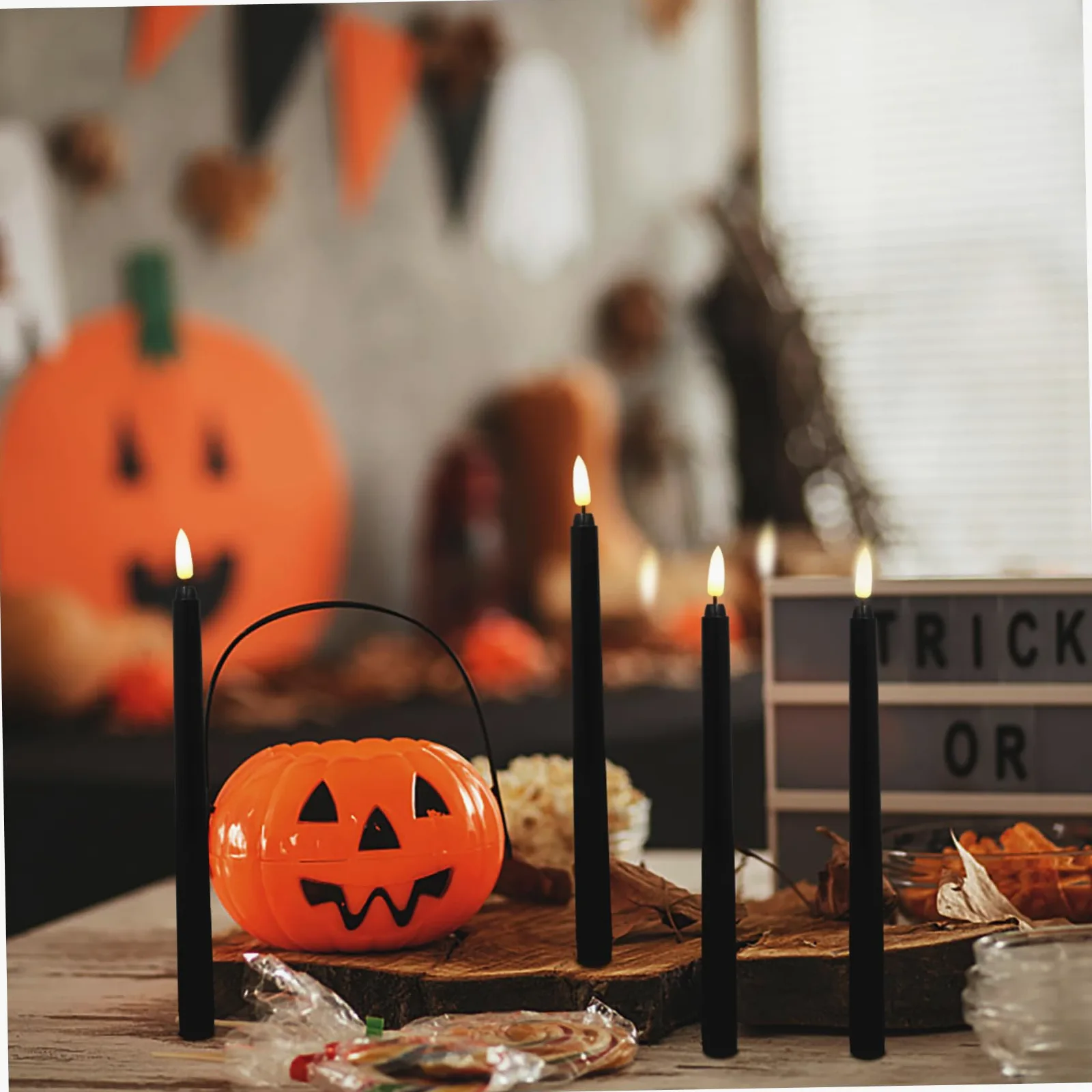 Mikikit 6 Pezzi Candele LED senza Fiamma Nere in Plastica per Feste di Halloween Design Elettrico Sicuro Decorazione Tema Halloween