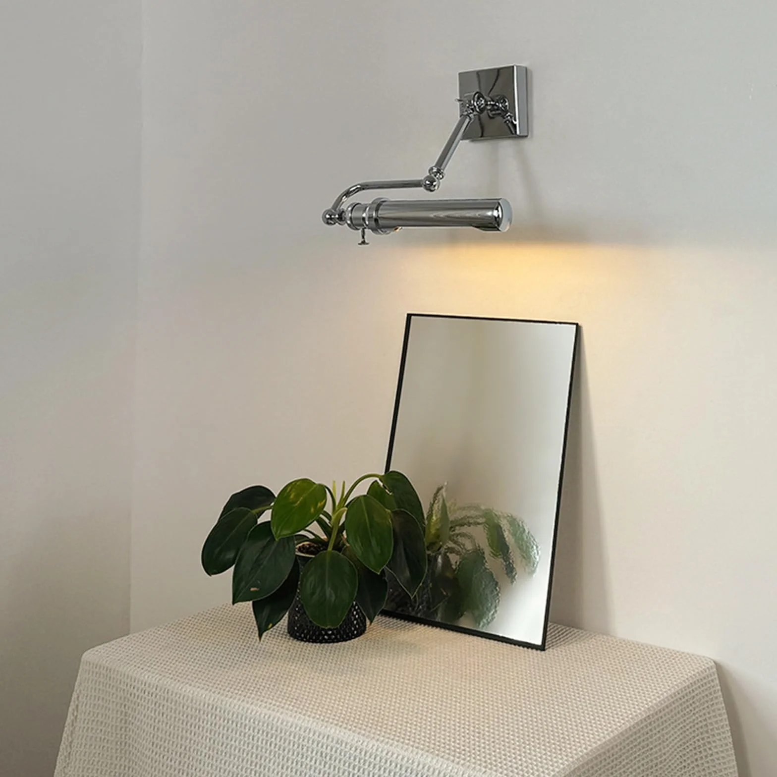 Lampadari da bagno Morden, luci di cortesia cromate for specchio, applique da parete con braccio oscillante regolabile con interruttore, lampada da parete for interni in stile Bauhaus