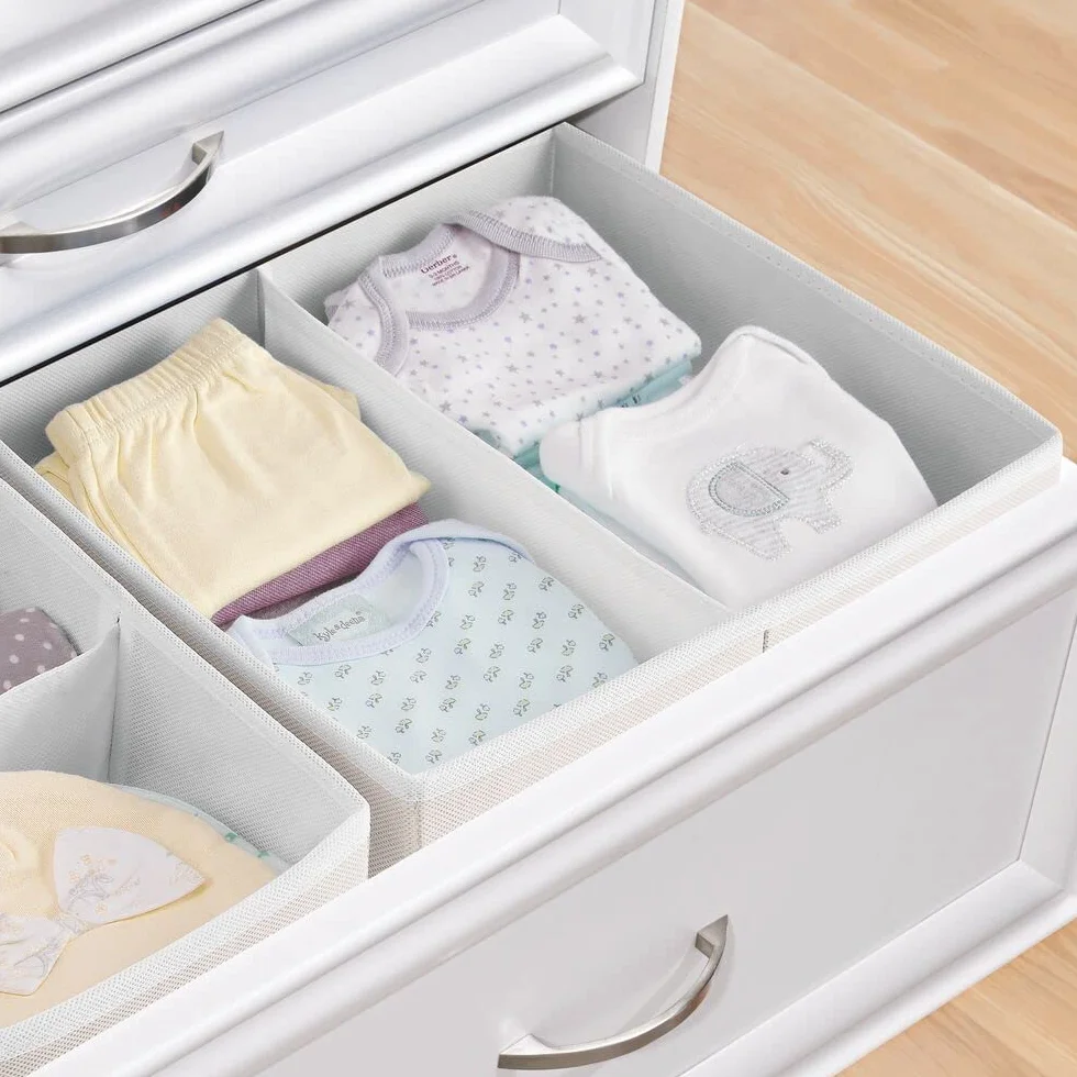 mDesign Set 3 Box portaoggetti Bimbo Organizer Armadio Calze Bavaglini Pannolini 2 Scomparti Crema Bianco