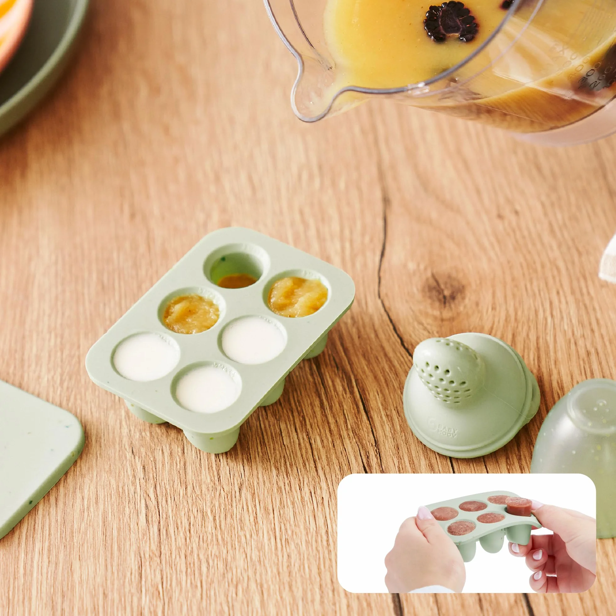 Babymoov Contenitori in silicone per alimenti bambini con succhiotto frutta 2 vaschette congelamento pappe coperchio