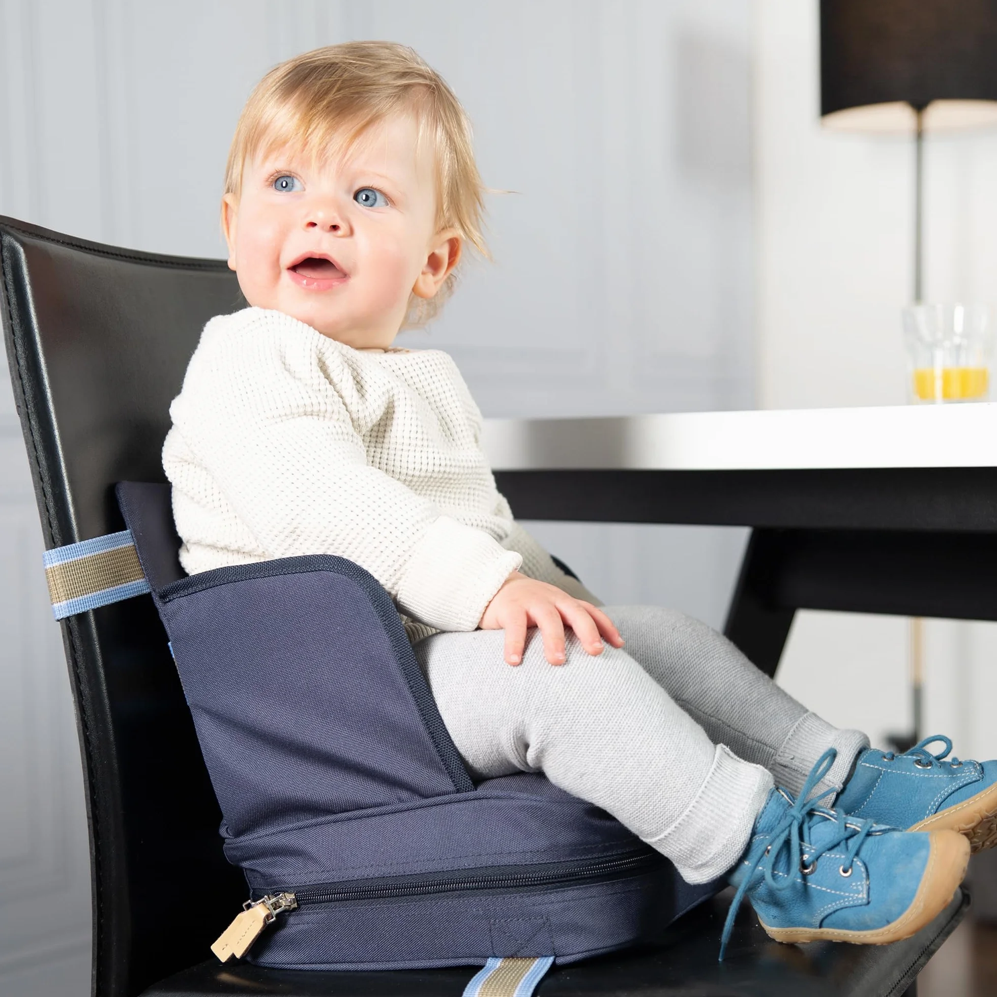 roba Booster Seat Seggiolino Gonfiabile per Bambini, Parti Laterali Rialzate, Leggero, Trasportabile, Blu Scuro