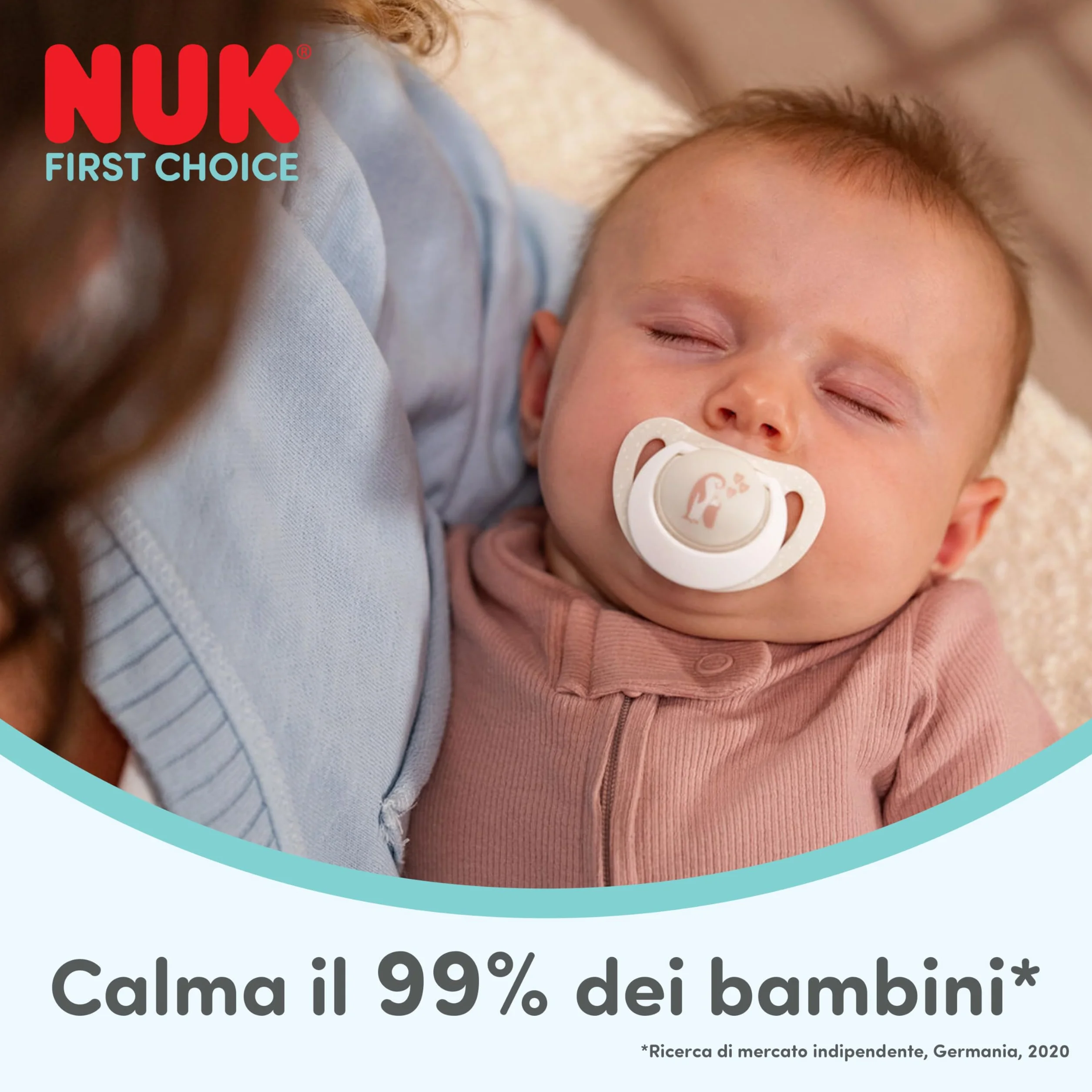 NUK First Choice Day & Night Ciuccio Ortodontico 18-36 Mesi Illuminante Confezione da 4