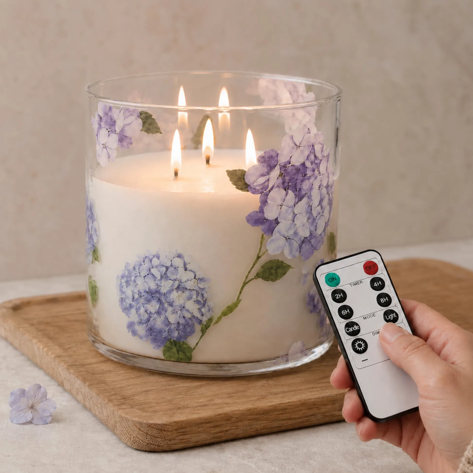 Gerrii Grande candela in vetro senza fiamma a forma di ortensia con 3 stoppini, 15,2 x 15,2 cm, candela in vetro blu con stampa floreale a ortensia blu con timer remoto, candele LED tremolanti in vera