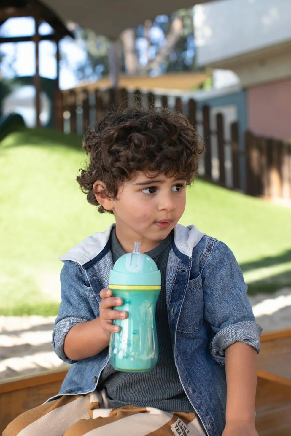 Chicco Bicchiere Antigoccia Silicone 266 ml Tazza Biberon Termica Cannuccia Flessibile Senza BPA Azzurro 14+ Mesi