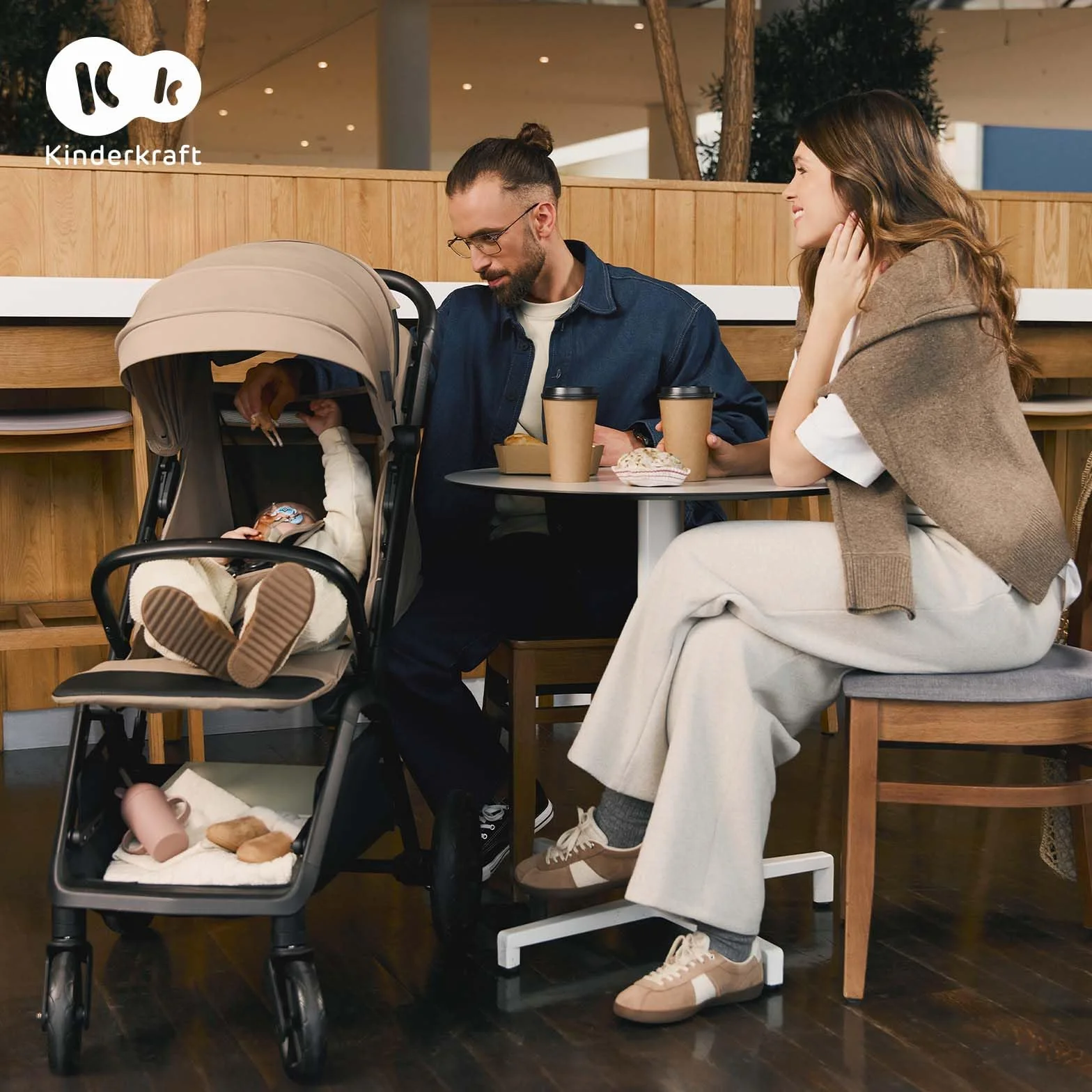 Kinderkraft LOOM Passeggino leggero 27kg, Chiusura una mano, cesto sotto, capottina estensibile, Barra sicurezza, Beige