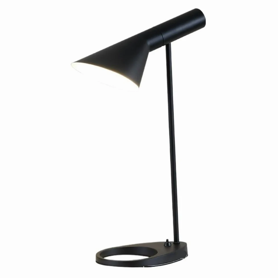 Lampada da scrivania moderna in ferro, lampada da tavolo da lettura | Ferro metallo, LED, senza sfarfallio, stile moderno, uso studio camera da letto(Black)
