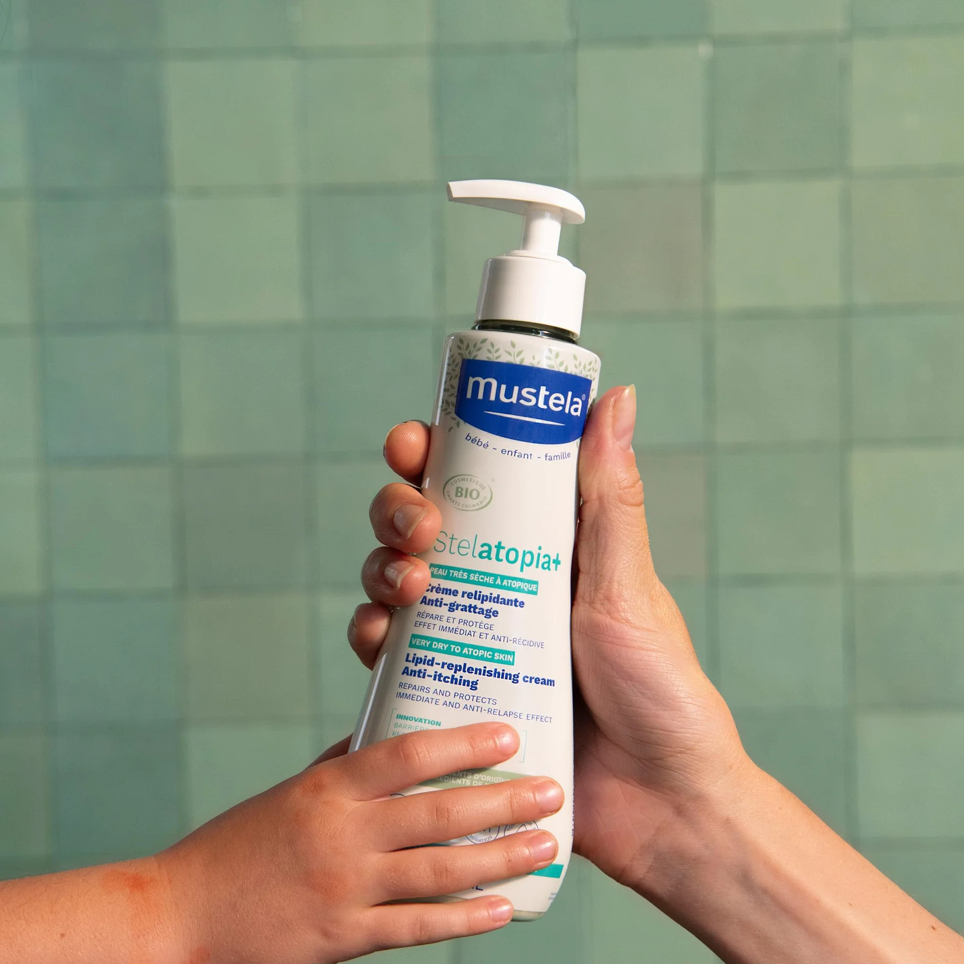 Mustela Stelatopia Crema BIO Relipidante Anti-Prurito Viso e Corpo 300ml Pelle Estrema Secchezza Dermatite Atopica 99% Ingredienti Origine Naturale