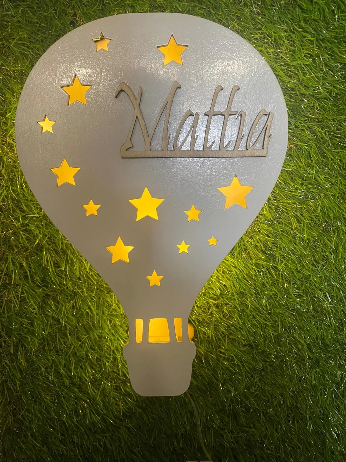 SHOBI Lampada Mongolfiera Personalizzata con Nome - Luce LED Notturna per Bambini - Decorazione Cameretta - Regalo indeale e unico