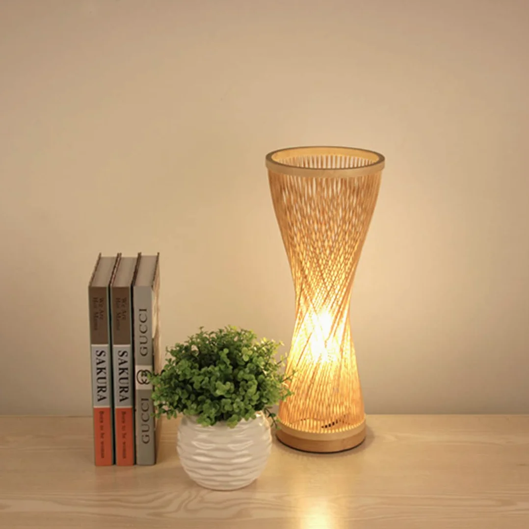 Lampada da Tavolo in Bambù Fatta a Mano, Lampada da Tavolo con Paralume in Bambù, Illuminazione da Tavolo Semplice, Zen, Luce Notturna per Camera da Letto, Soggiorno