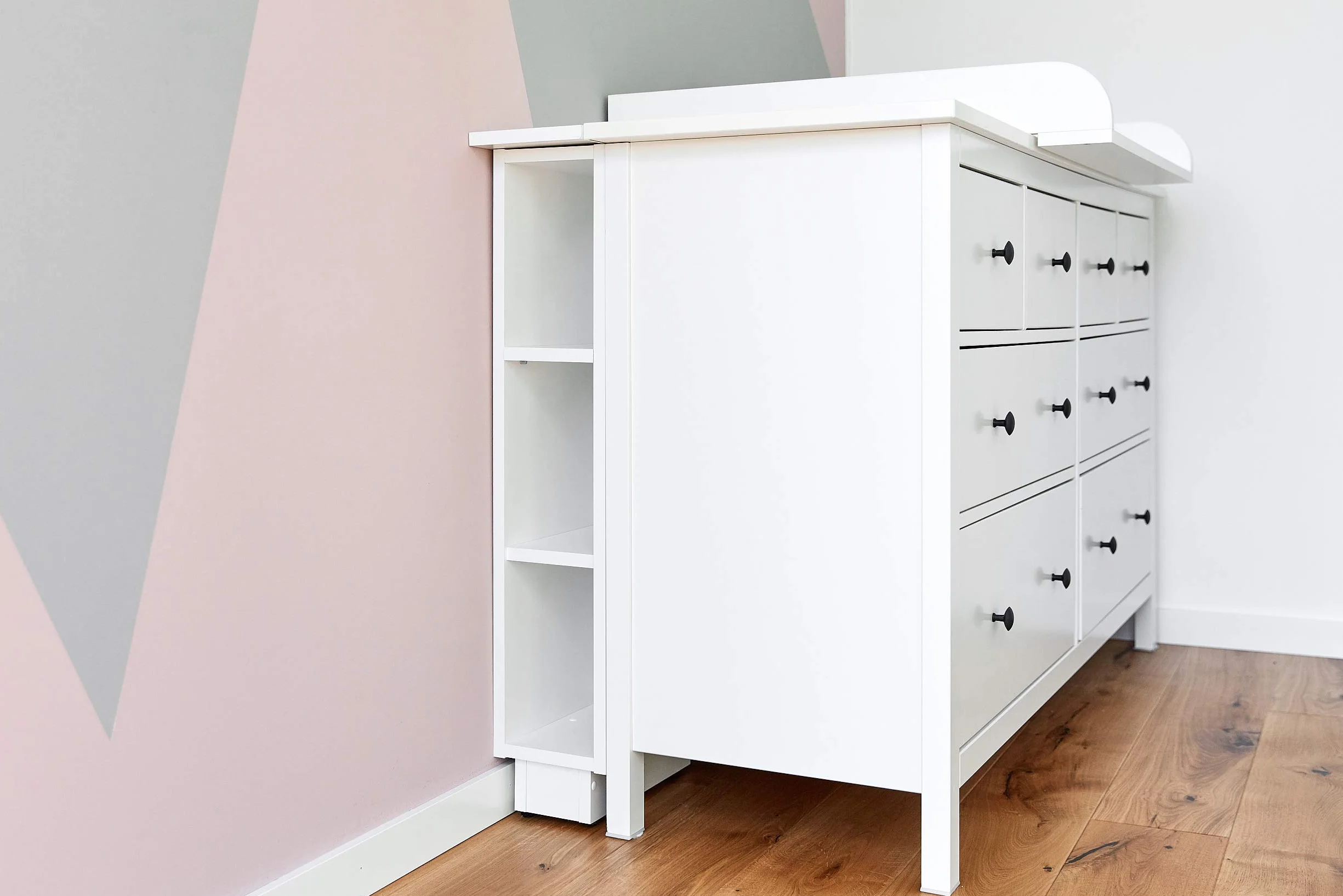 KraftKids Półka oszczędzająca miejsce do przewijaka, pasująca do komody Hemnes, biała