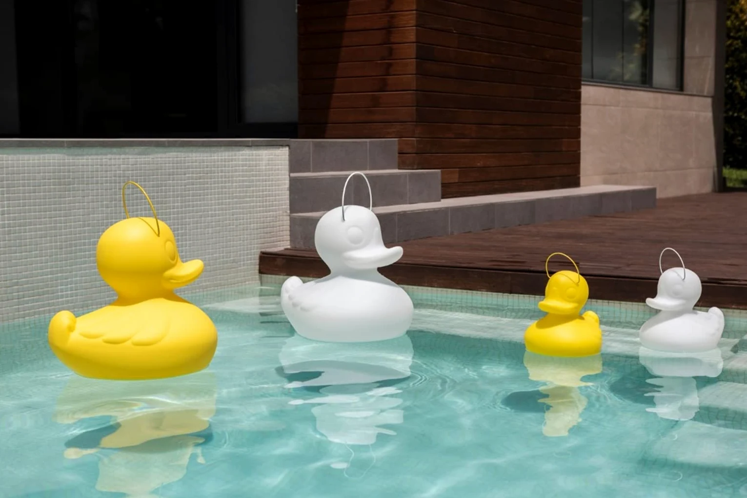 Goodnight Light The Duck Duck Lamp - Small