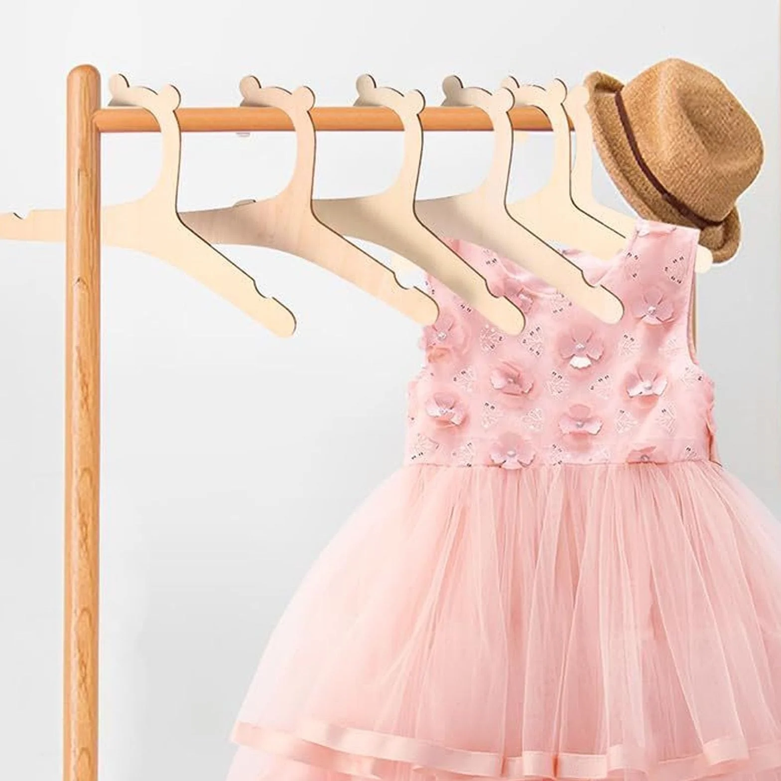 Grucce in legno per bambini a forma di orsetto antiscivolo salvaspazio
