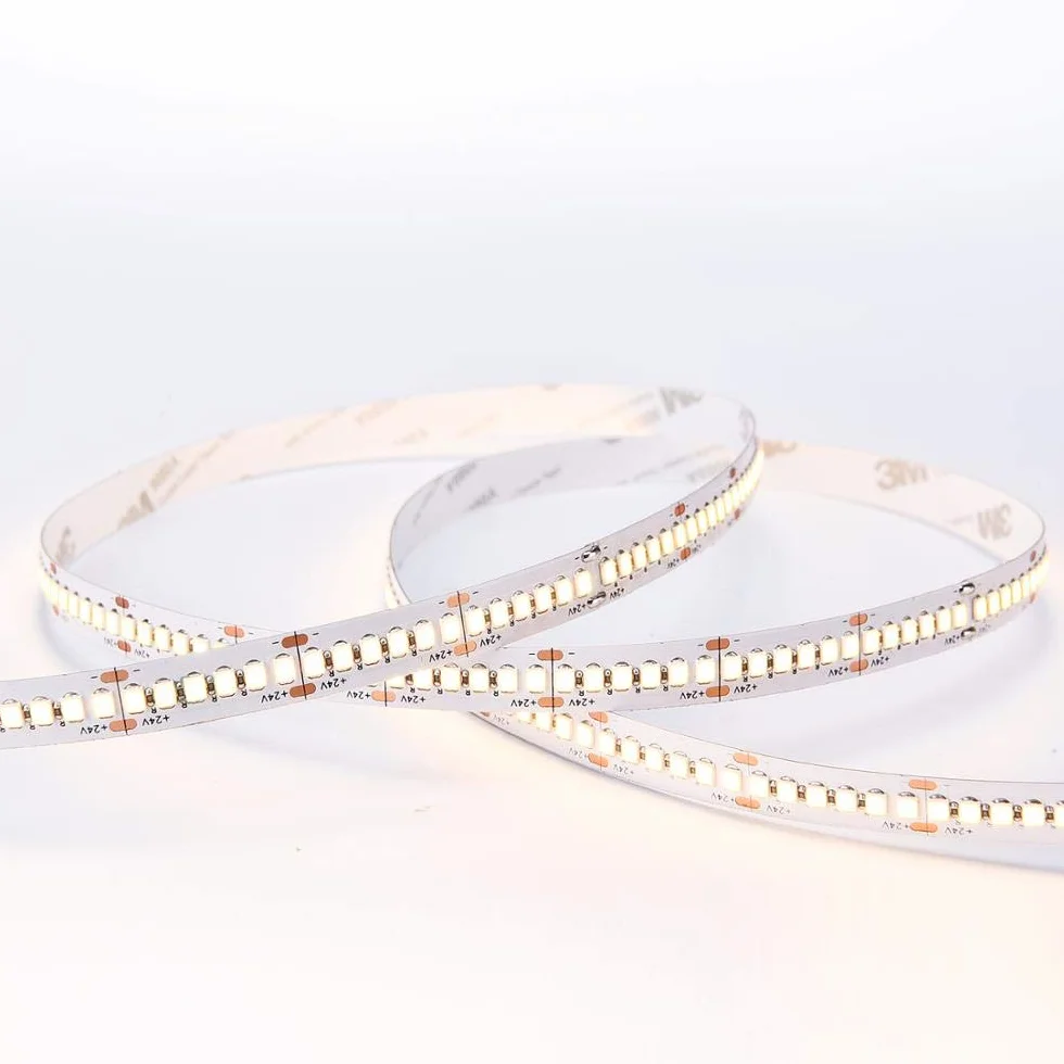 NUOVA GERMANY - PRO Strip LED Alta Luminosita 5M, Striscia Nastro 120W,24V 24W/M 2569Lm/m Flessibile Tagliabile 240Led/m SMD 2835, Luce Naturale 4000K