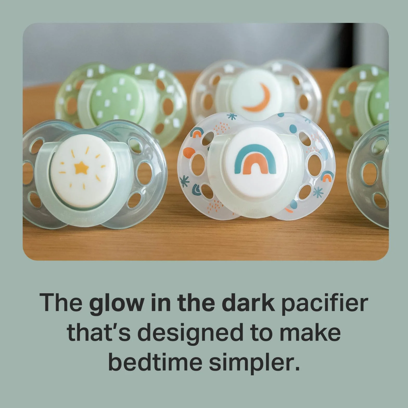 Tommee Tippee Succhietto Nighttime 18-36 mesi 6 pezzi luminosi con capsula sterilizzatrice riutilizzabile
