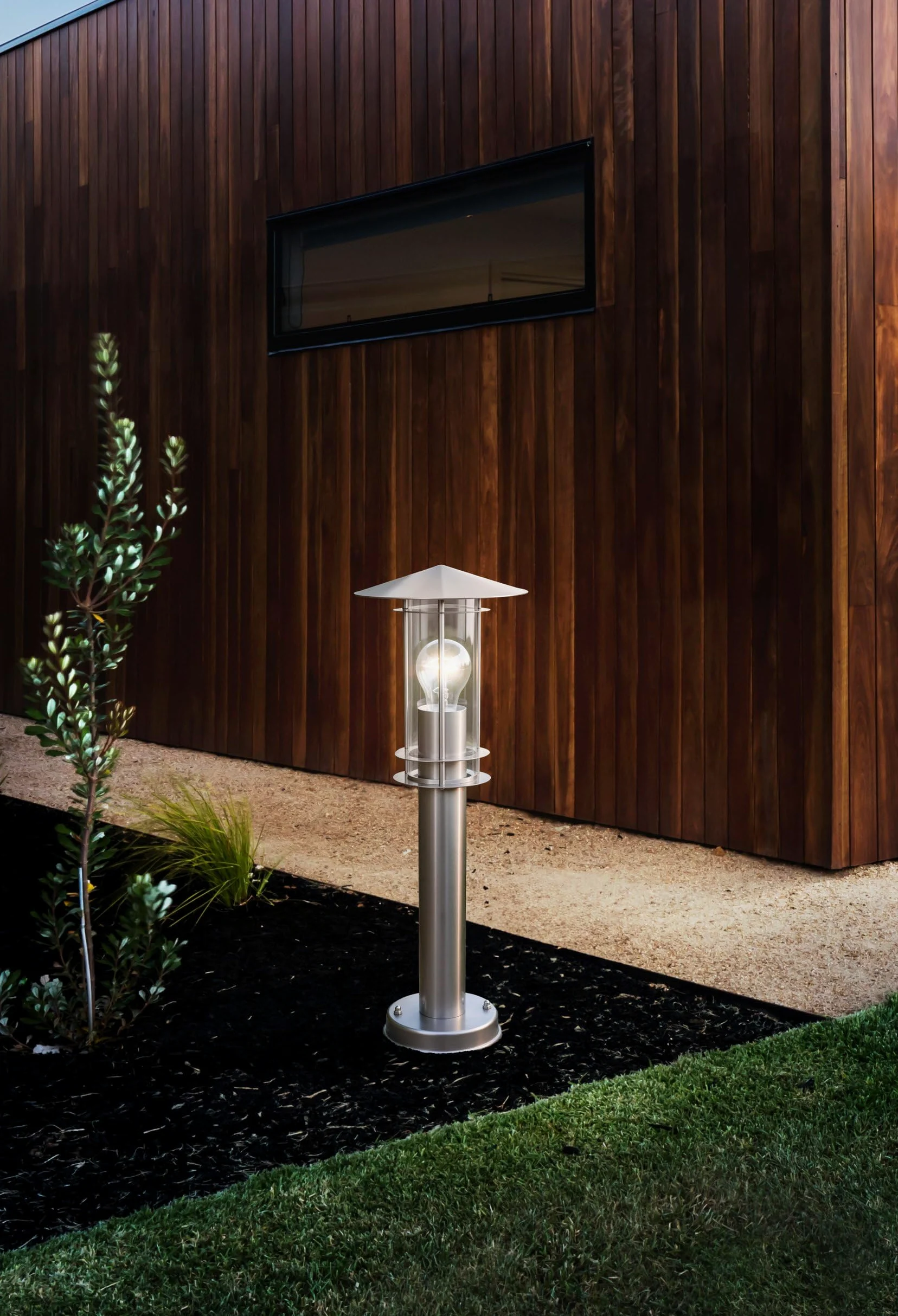 Eglo Lampada da Esterno per Sentieri Lisio, 1 fiamma, Lampada da Giardino | in Acciaio Inox Argento e Vetro Trasparente, Portalampada E27, IP44