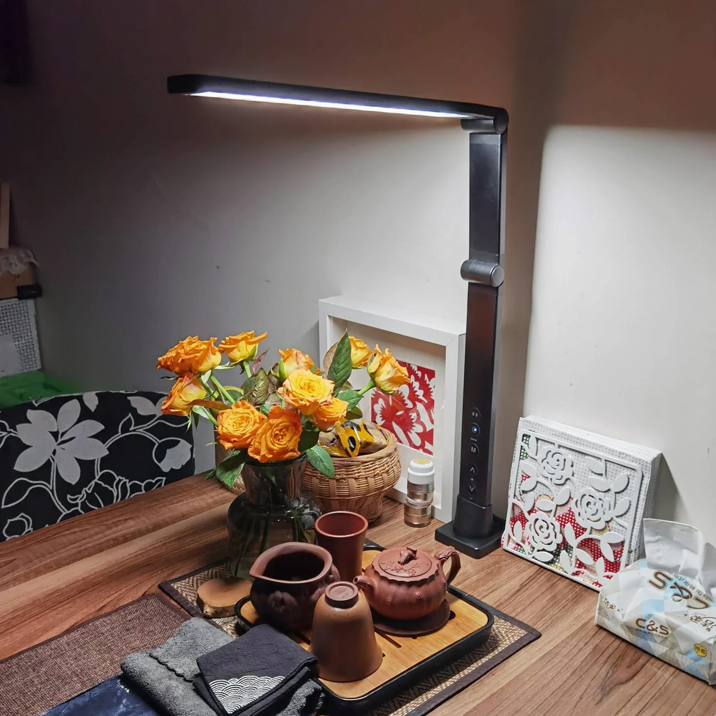 ACMHNC Lampada Da Lettura LED Dimmerabile Con Telecomando, 10W Lampada Da Scrivania Temperatura Colore 3, Luce Per Lettura Libri Lampada Da Tavolo Braccio Lungo, Funzione Di Memoria,Nero