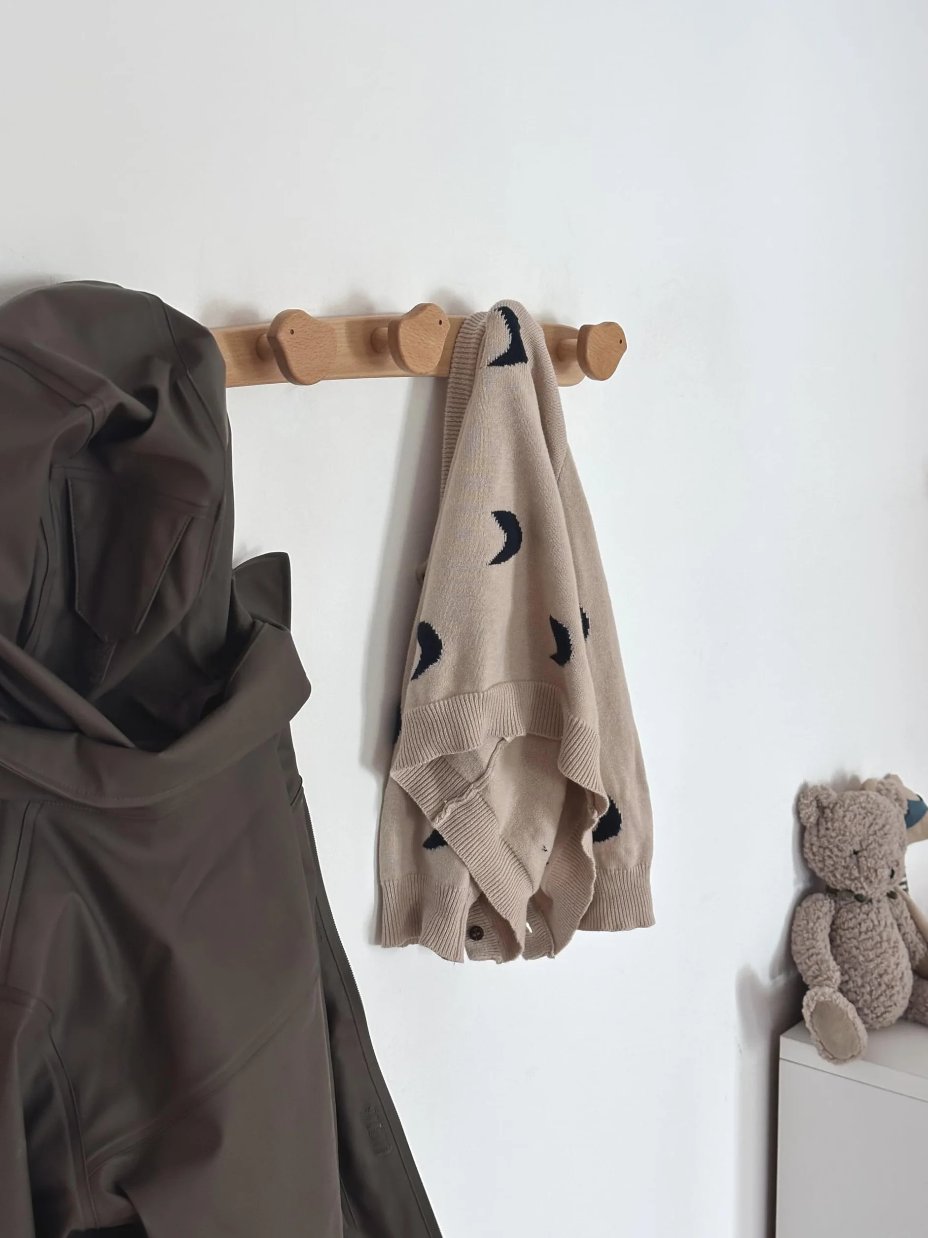 Flappi Appendiabiti da parete legno per bambini 5 ganci 50 cm Design uccellino