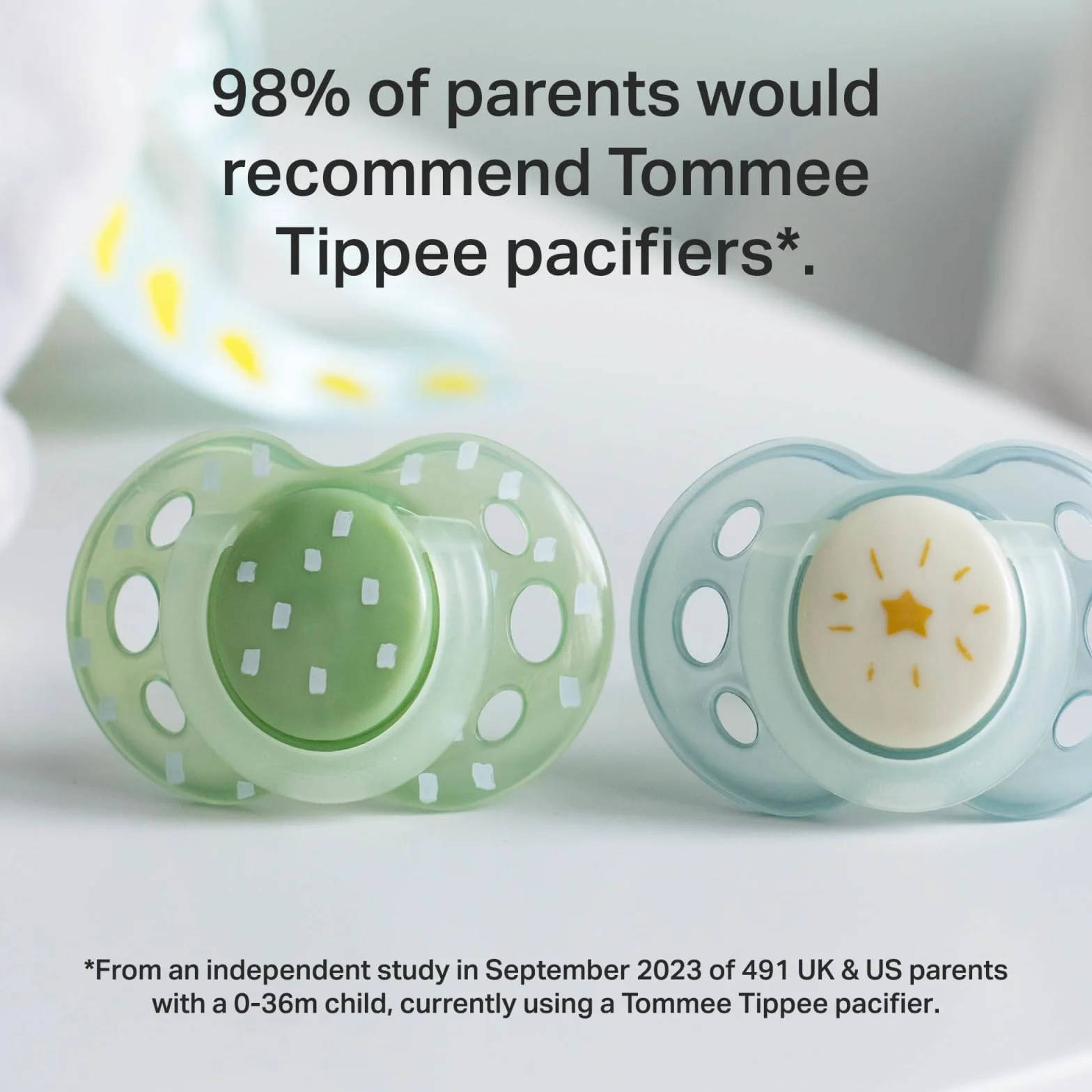 Tommee Tippee Succhietto Nighttime 18-36 mesi 6 pezzi luminosi con capsula sterilizzatrice riutilizzabile