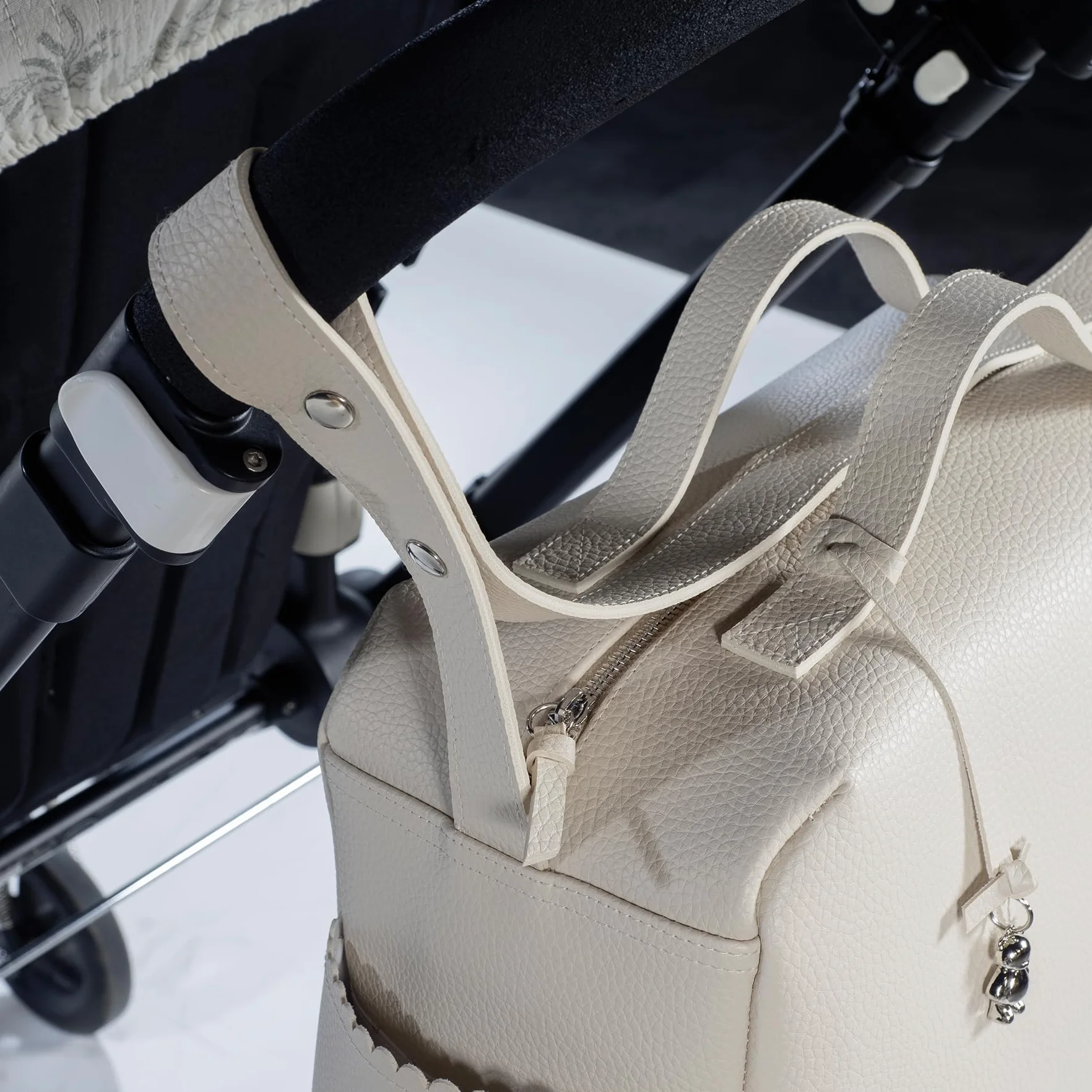 Pasito a Pasito Icon Borsa fasciatoio Hobo rosa beige grigio caramello