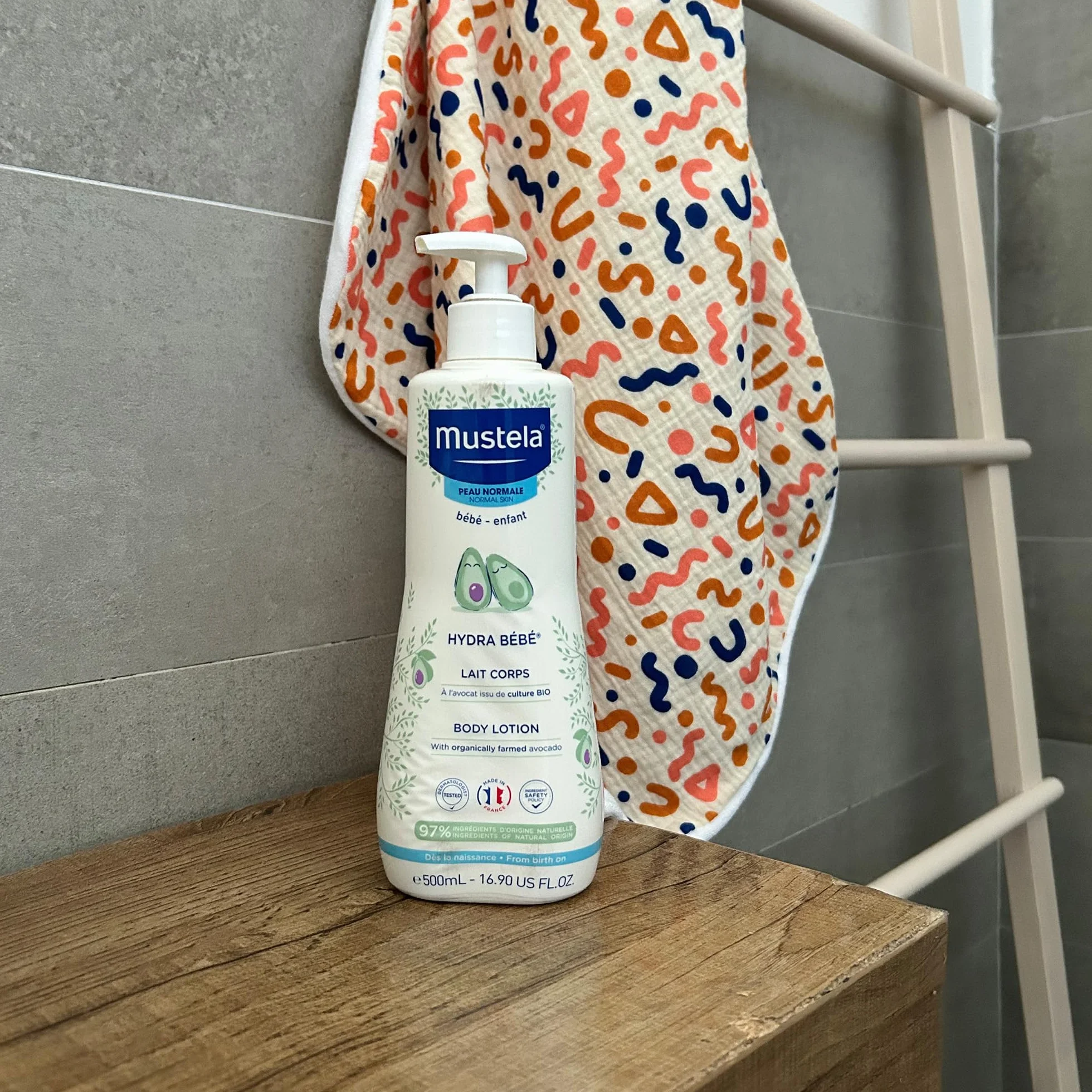 Mustela Hydra Bebè Latte Idratante per il Corpo Pelle Normale 500ml
