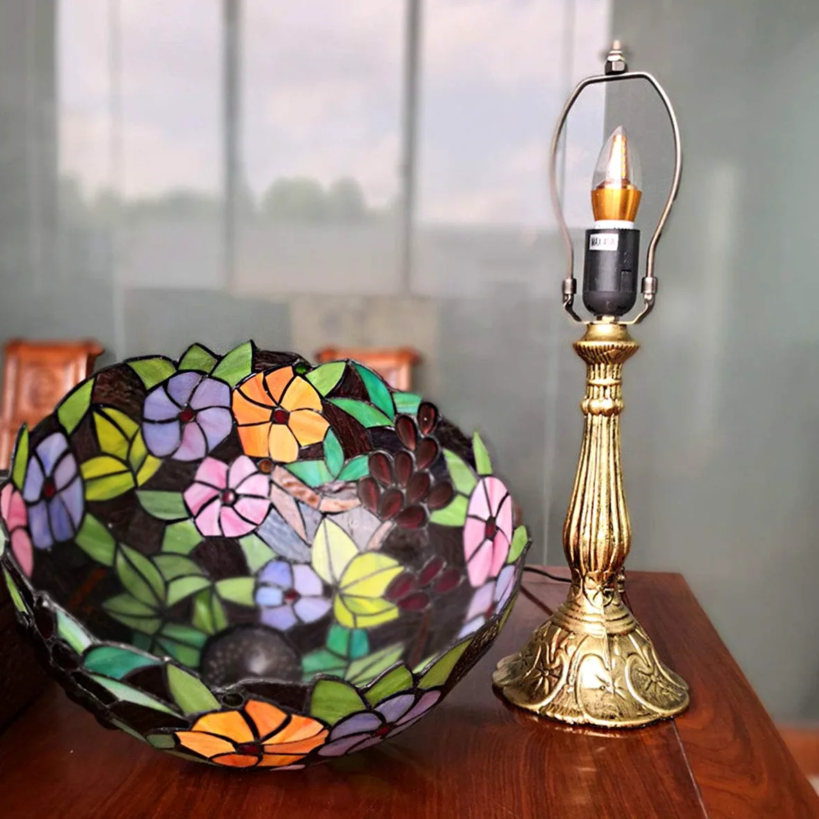 Lampada in stile Tiffany, 12 pollici Lampada da comodino notte a paralume fatto a mano in vetro colorato, Lampada da tavolo, per Soggiorno Camera da letto Tavolino da caffè