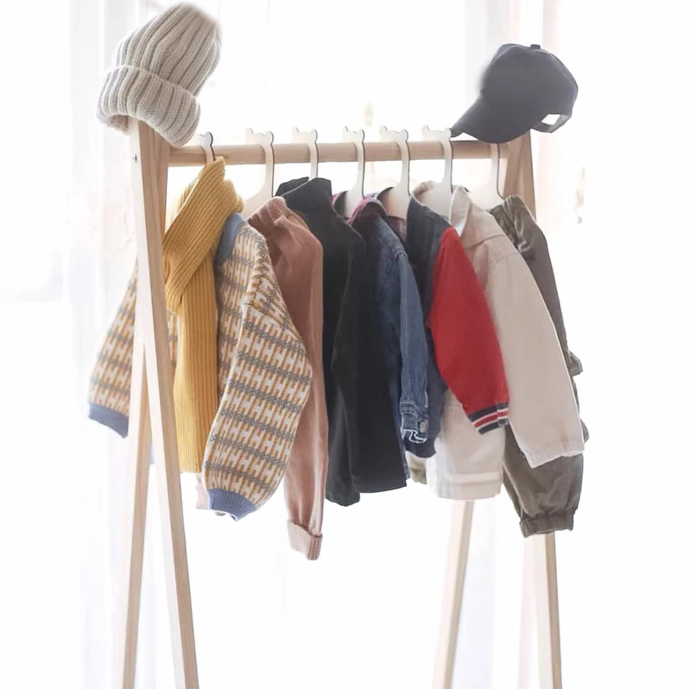 Grucce in legno per bambini a forma di orsetto antiscivolo salvaspazio
