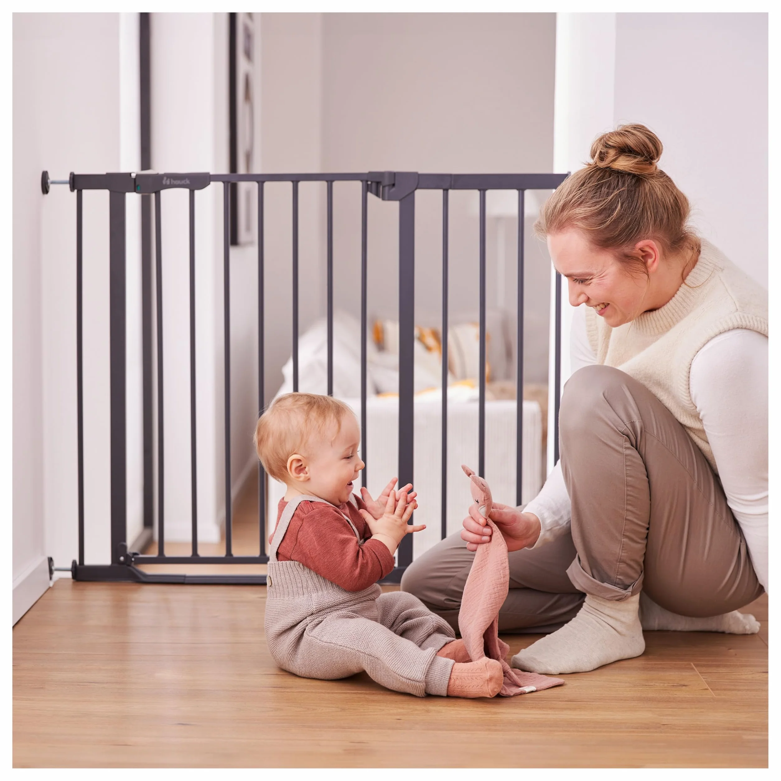 Hauck Estensione da 21 cm Nero Compatibile con Cancelletto di Sicurezza Open N Stop 2 Clear Step 2 Autoclose N Stop 2 Accessorio per Cancellino per Bambini e Cani Solo per Interno