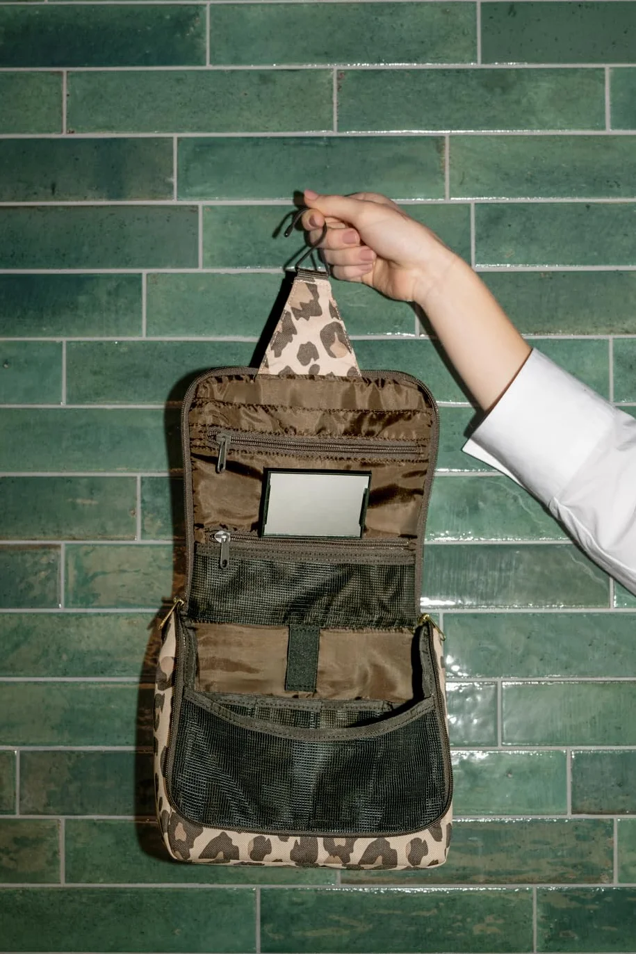 Reisenthel Pratica Borsa da Toilette con Gancio Impermeabile