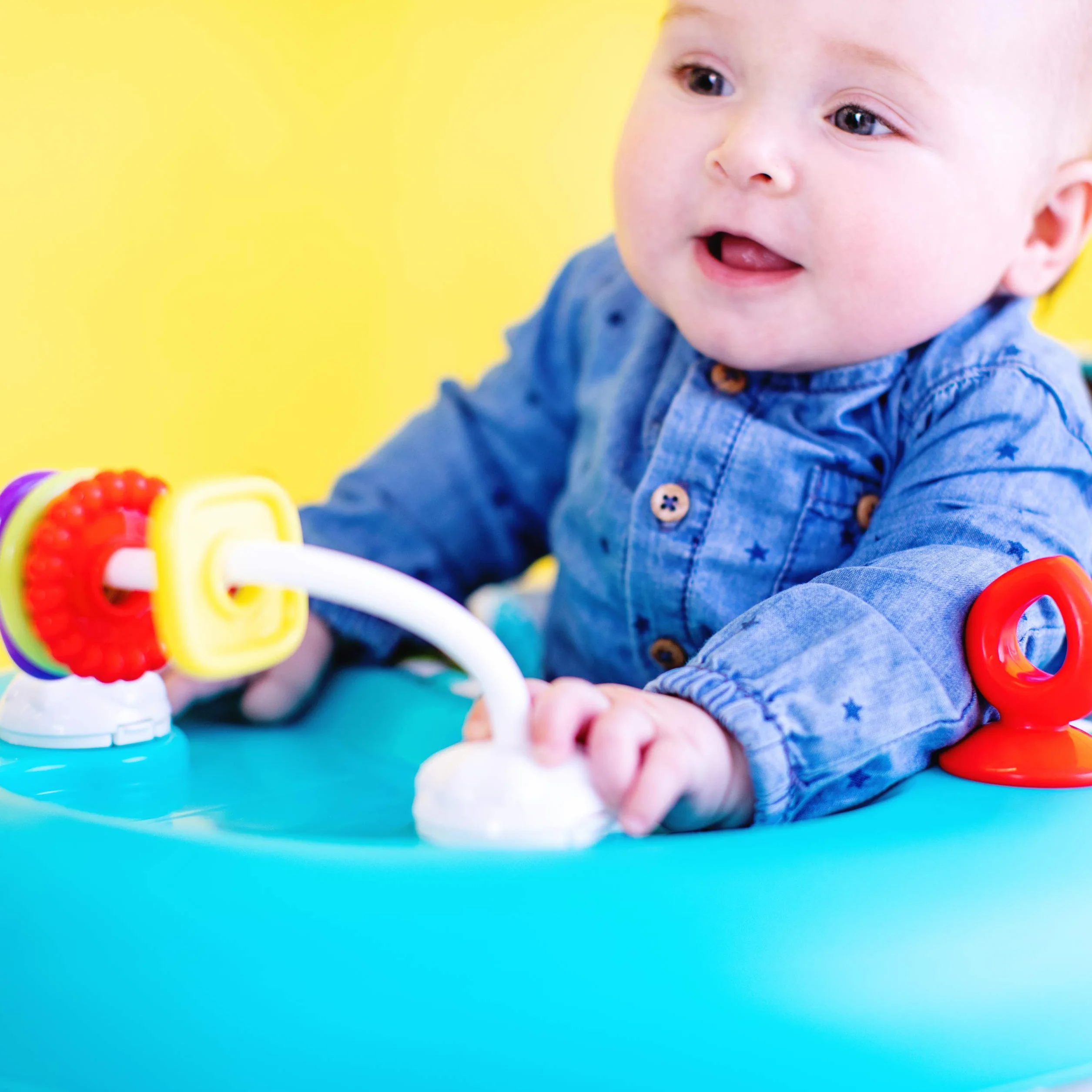 Bright Starts Girello Pieghevole per Bambini Primi Passi Giggling Safari Regolabile in Altezza Sedile Rimovibile
