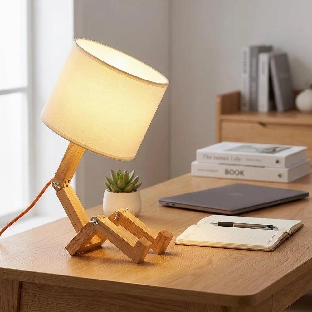 BARCELONA LED Lampada da Tavolo in Legno Articolata YOKI, Lampada Scandinava Design Omino con Paralume Bianco, Lampada da Scrivania E27 per Camera da Letto, Salotto e Ufficio