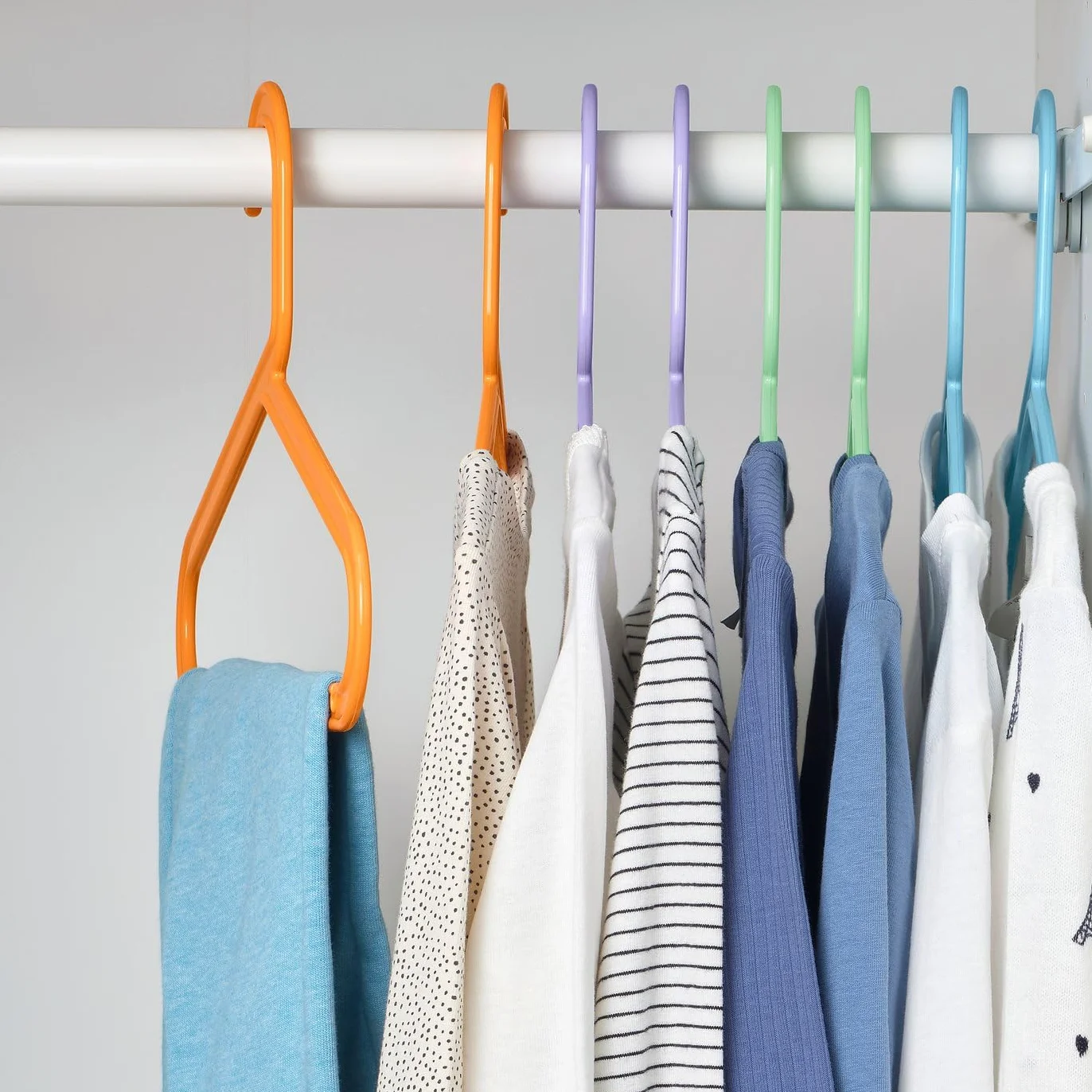 Ikea Bagis Set di 24 Appendiabiti per Bambini Grucce Colori Pastello