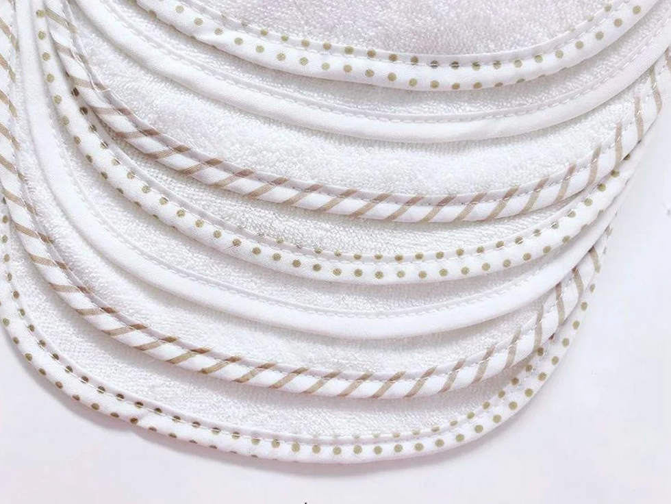 Set di 7 bavaglini morbidi a doppio strato 100% cotone assorbenti bianco