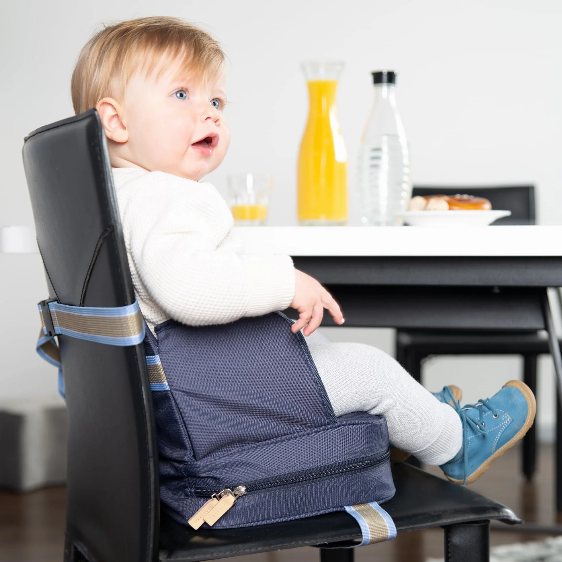 roba Booster Seat Seggiolino Gonfiabile per Bambini, Parti Laterali Rialzate, Leggero, Trasportabile, Blu Scuro