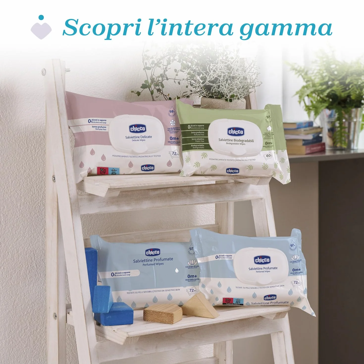 Chicco Salviette multiuso per neonati senza alcool, profumate per pelli sensibili, 864 salviette, 12 confezioni da 72