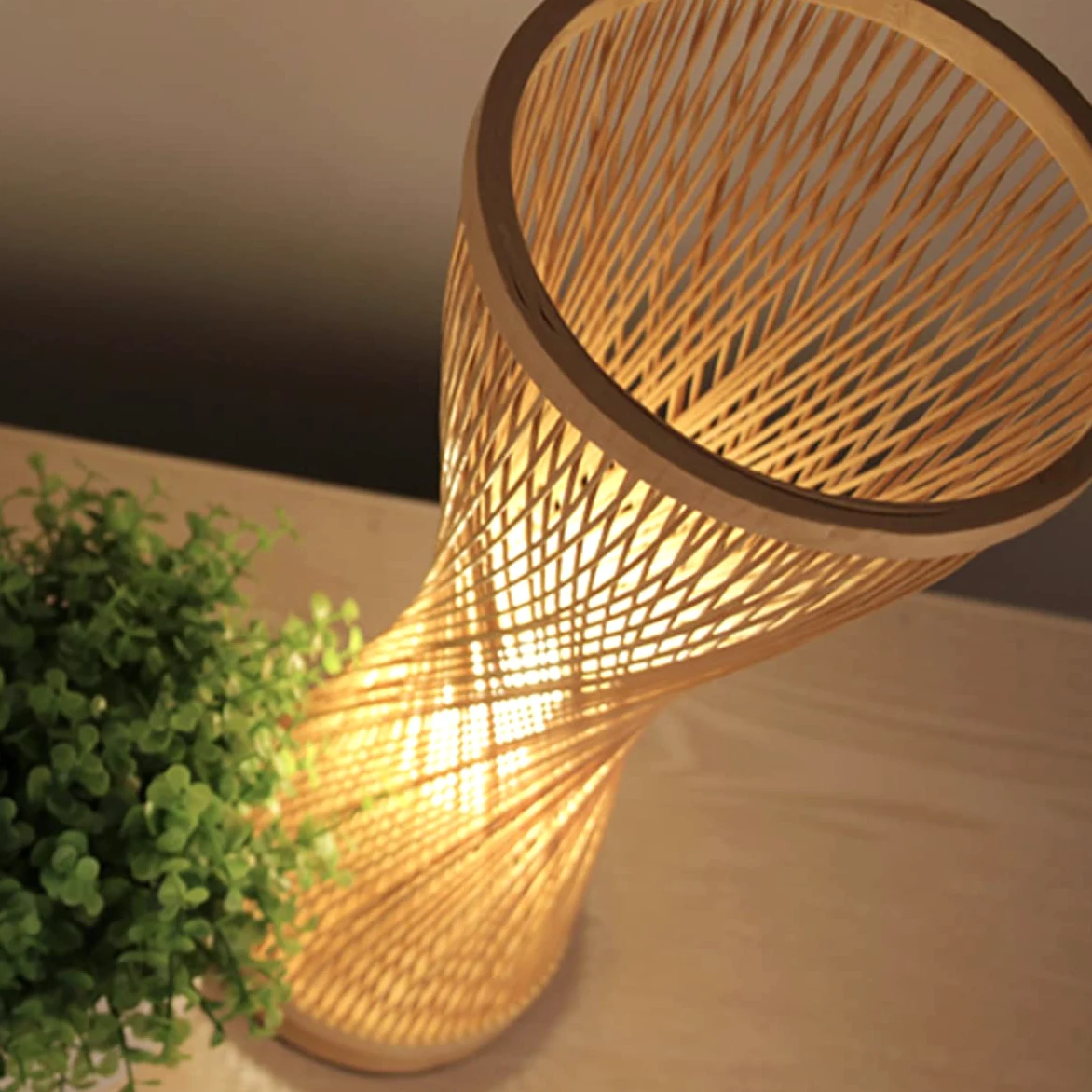Lampada da Tavolo in Bambù Fatta a Mano, Lampada da Tavolo con Paralume in Bambù, Illuminazione da Tavolo Semplice, Zen, Luce Notturna per Camera da Letto, Soggiorno