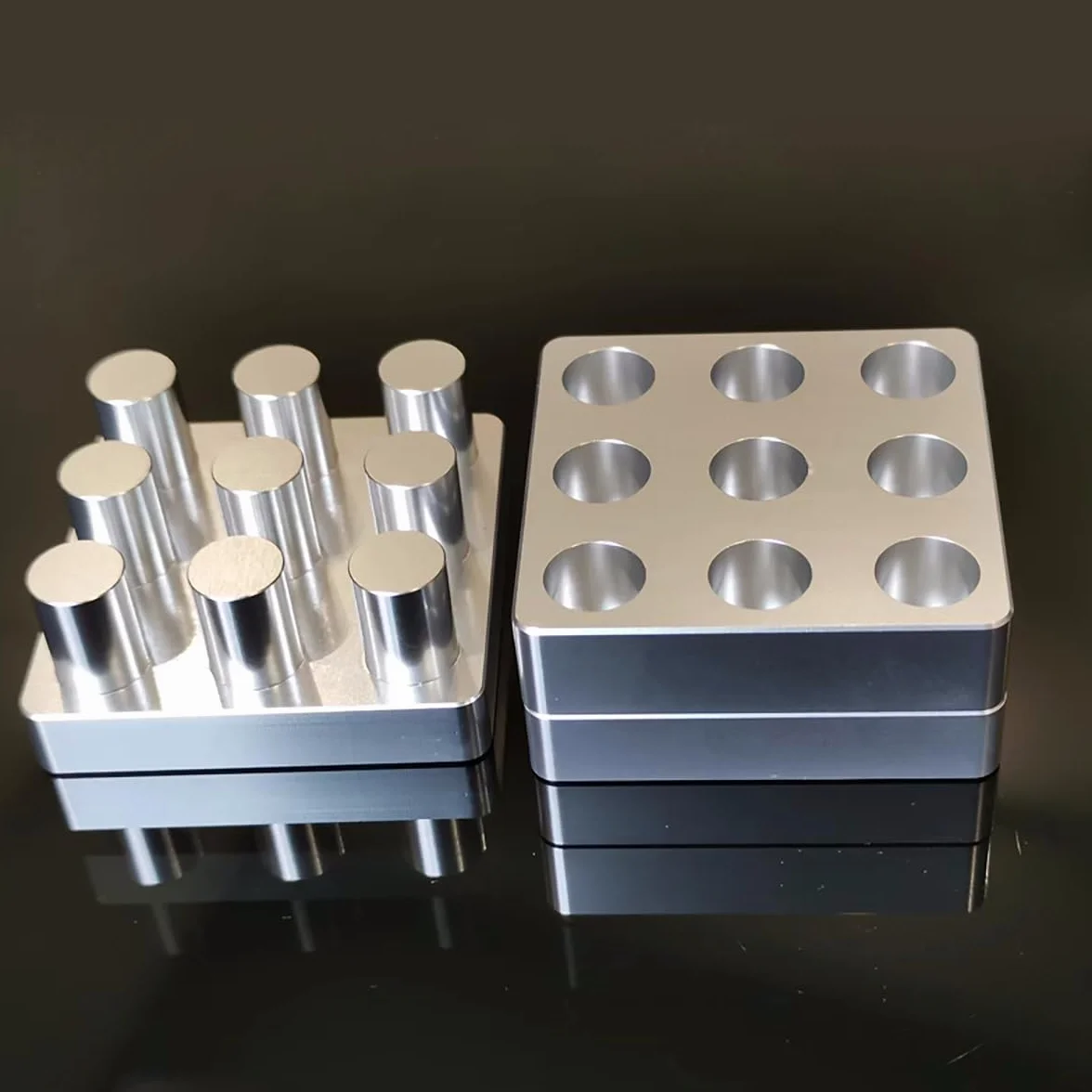 Piccola pressa per compresse di polvere in alluminio stampi per polvere di latte (9 fori)